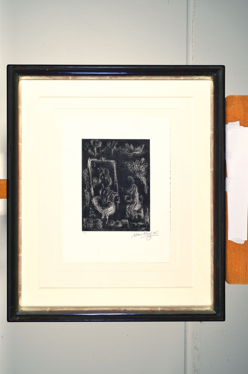 Detail k: Marc Chagall, 1887-1985, Linolschnitt, sign., num. 8/40, unter Glas gerahmt, Motiv ca. 23,5x17,5 cm, gesamt ca. 65x55 cm