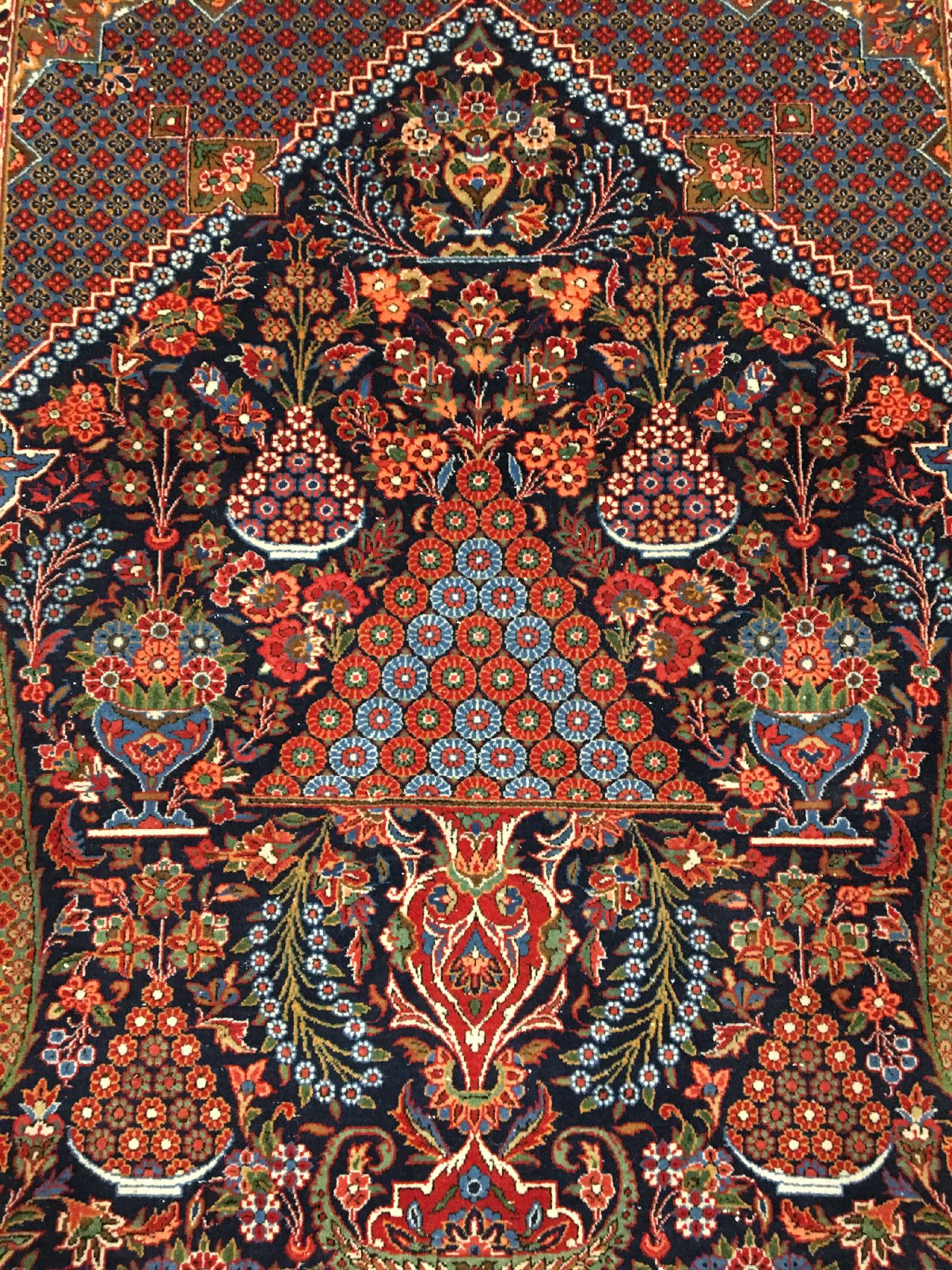 Detail e: Feiner Keschan Kork alt (Hadji-Khanumi Design), Zentralpersien, um 1930, Korkwolle geknüpft auf Baumwolle. Kork Keschan im sogenannten ...