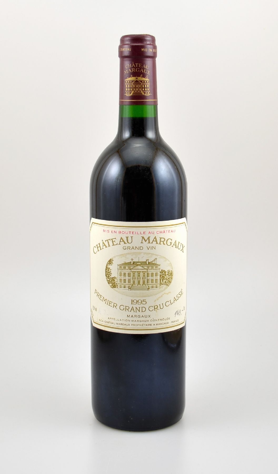 1 Flasche 1995 Chateau Margaux, Margaux, Premier Grand Cru Classe, je ca. 75 cl, 12,5 % Vol., Füllstand: ca. into neck, Etikett min. beschmutzt, ...