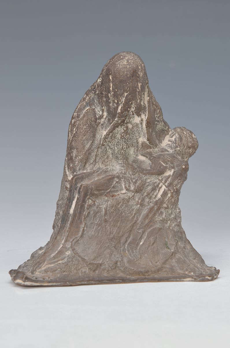 Thomas Duttenhöfer, geb. 1950 Speyer, Pieta, num. 10/50, signiert, ca. 17 x 14 x 10 cm