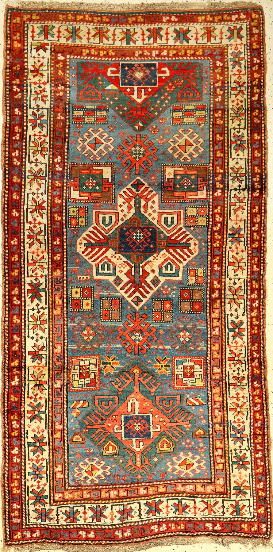 Karabagh alt, Kaukasus, um 1910, Wolle auf Wolle, ca. 220 x 119 cm, EHZ: 3