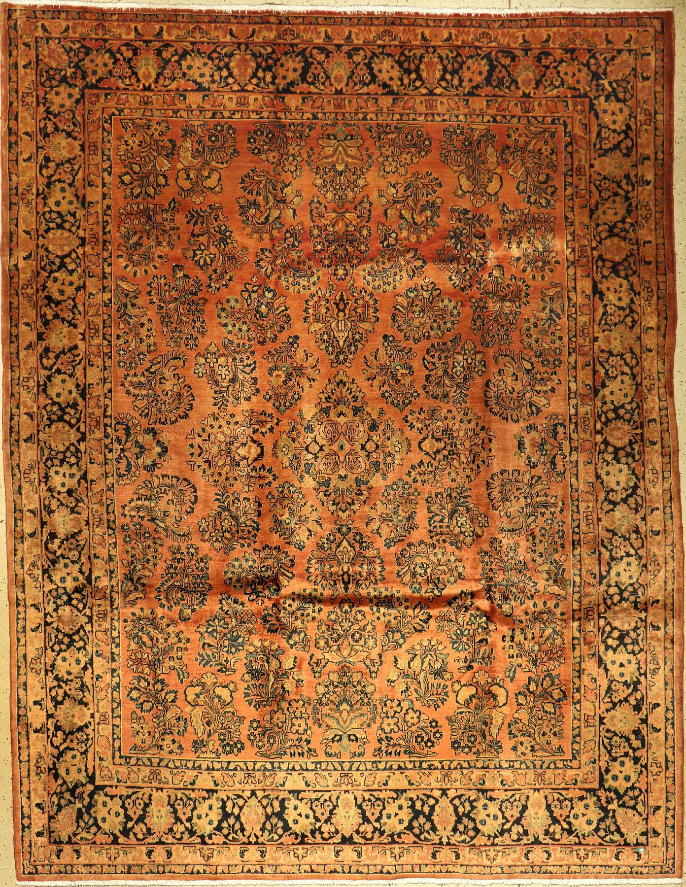 Sarogh alt (Antique-Washed), Persien, ca. 60 Jahre, Korkwolle, ca. 348 x 270 cm, EHZ: 3 einige Risse und Löcher.