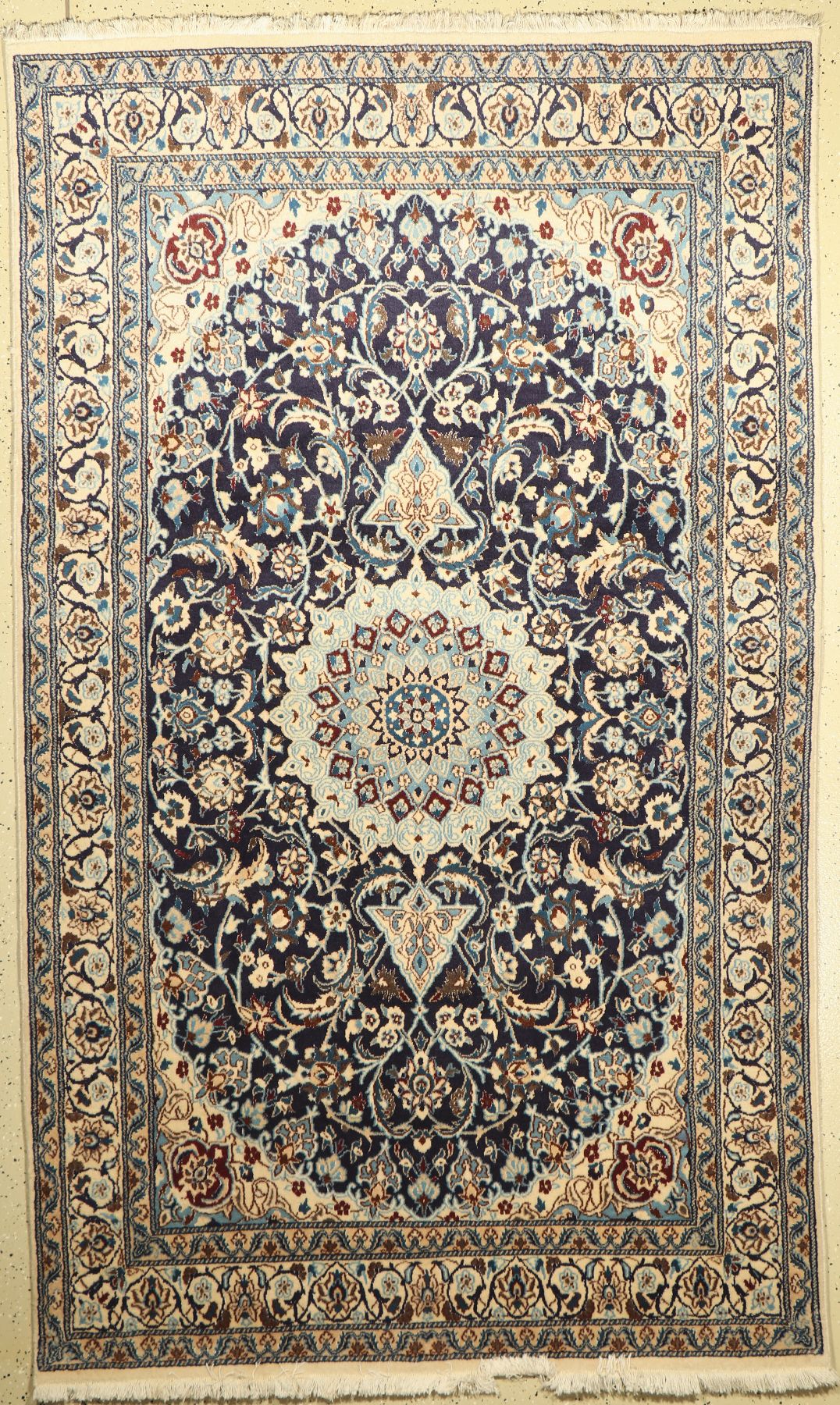 Nain, Persien, ca. 40 Jahre, Wolle auf Baumwolle, ca. 260 x 160 cm, EHZ: 2