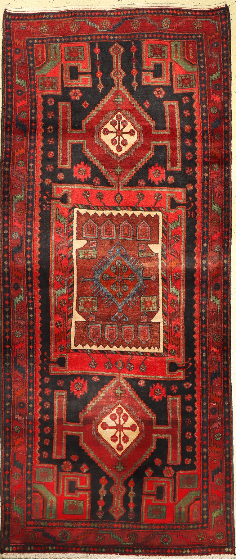 Kordi alt, Persien, ca. 50 Jahre, Wolle aufBaumwolle, ca. 306 x 130 cm, EHZ: 2-3