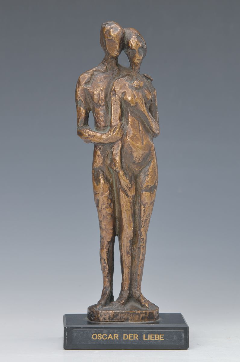 Pavel Krbalek, 1928-2015, Oskar der Liebe Bronze, unten am Sockel sign., dat. 1993, betitelt, H. ca. 28 cm