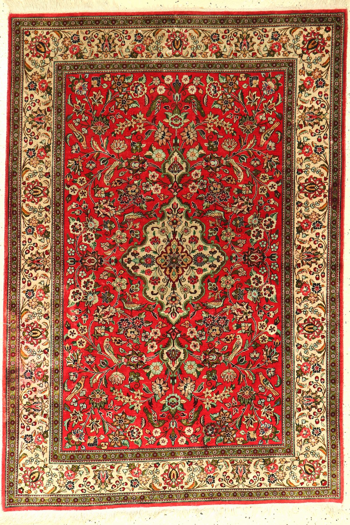 Ghom Seide, Persien, ca. 50 Jahre, reine Naturseide, ca. 153 x 105 cm, EHZ: 4(verfärbungen)