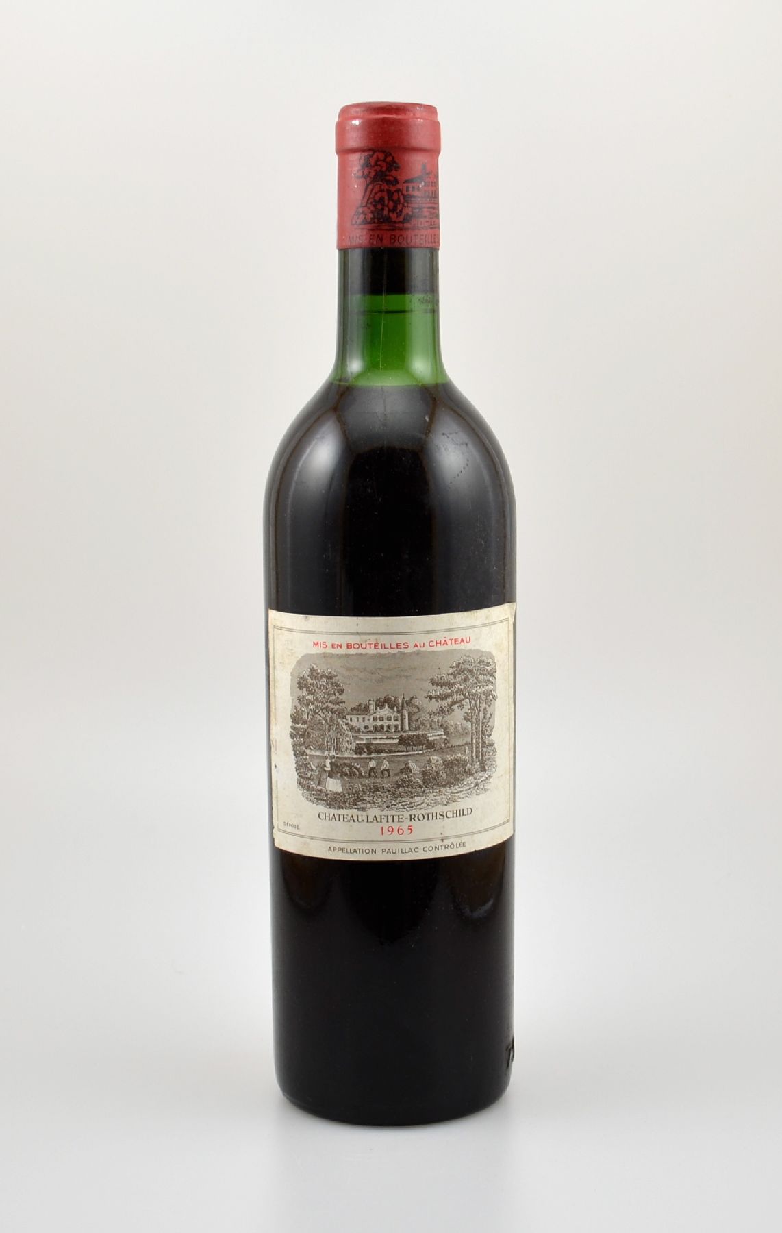 1 Flasche 1965 Chateau Lafite Rothschild, Pauillac, Premier Grand Cru Classe, Füllstand: ca. top shoulder, Etikett l. beschmutzt, unverkostet, ...