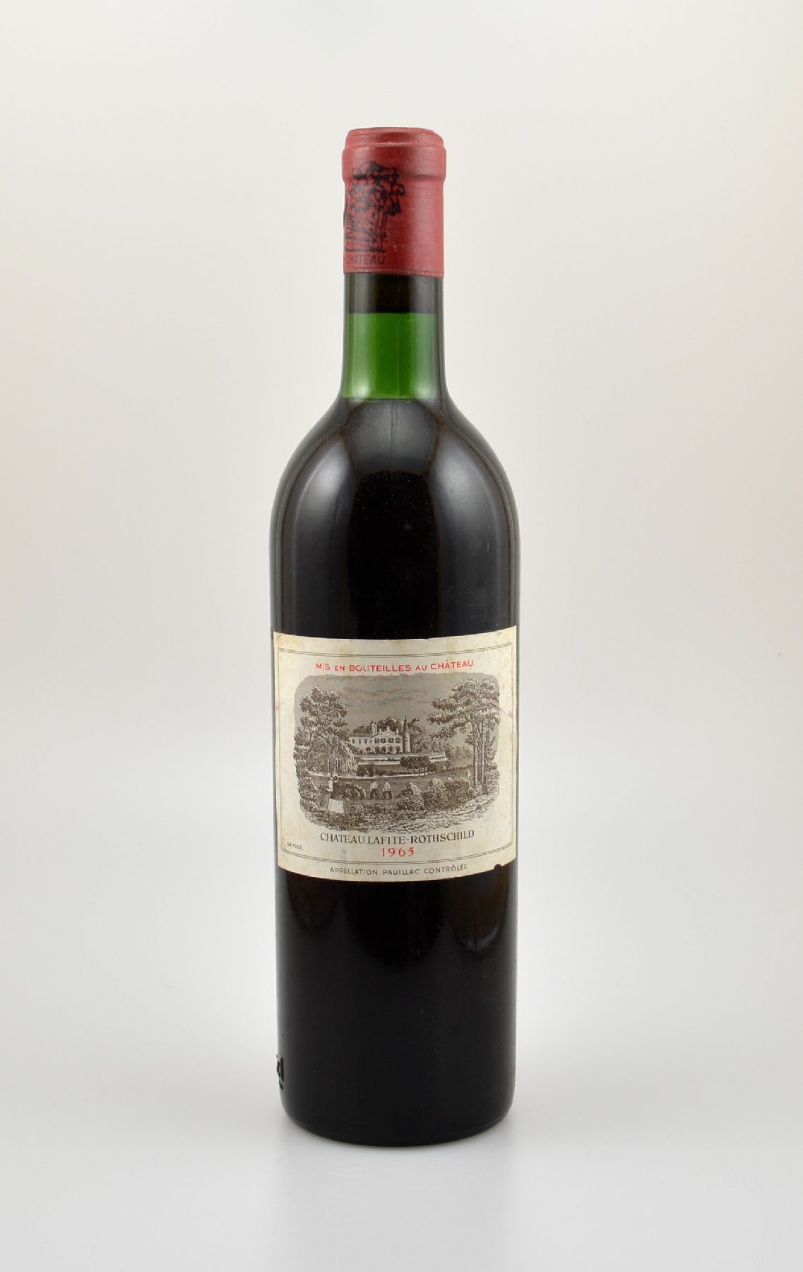 1 Flasche 1965 Chateau Lafite Rothschild, Pauillac, Premier Grand Cru Classe, Füllstand: ca. top shoulder, Etikett l. beschmutzt, unverkostet, ...