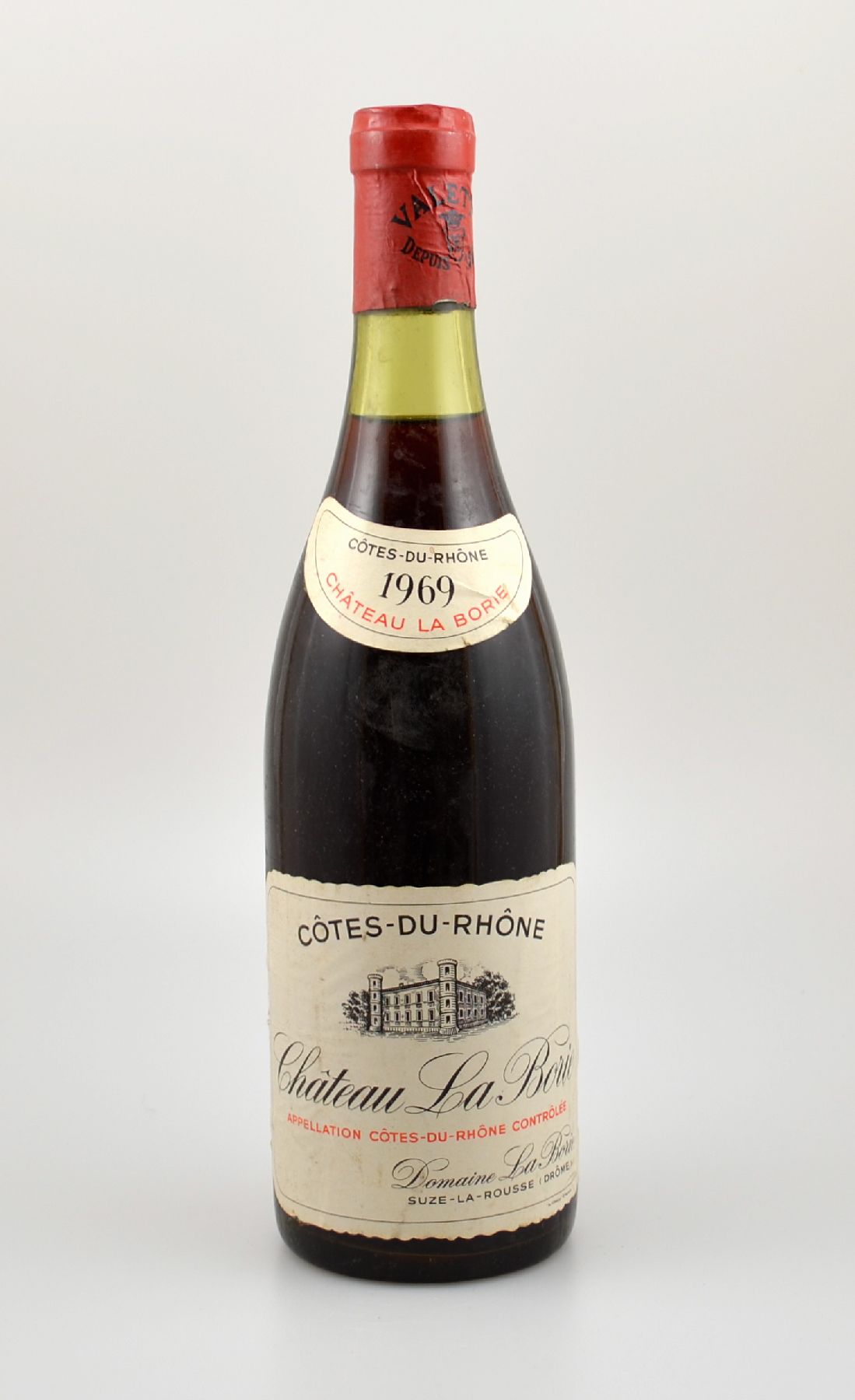 1 Flasche 1969 Chateau La Borie, Cotes-du-Rhone, Abstand zwischen Kapsel und Wein: ca. 2,5 cm, unverkostet, Provenienz: Aus einer privaten ...