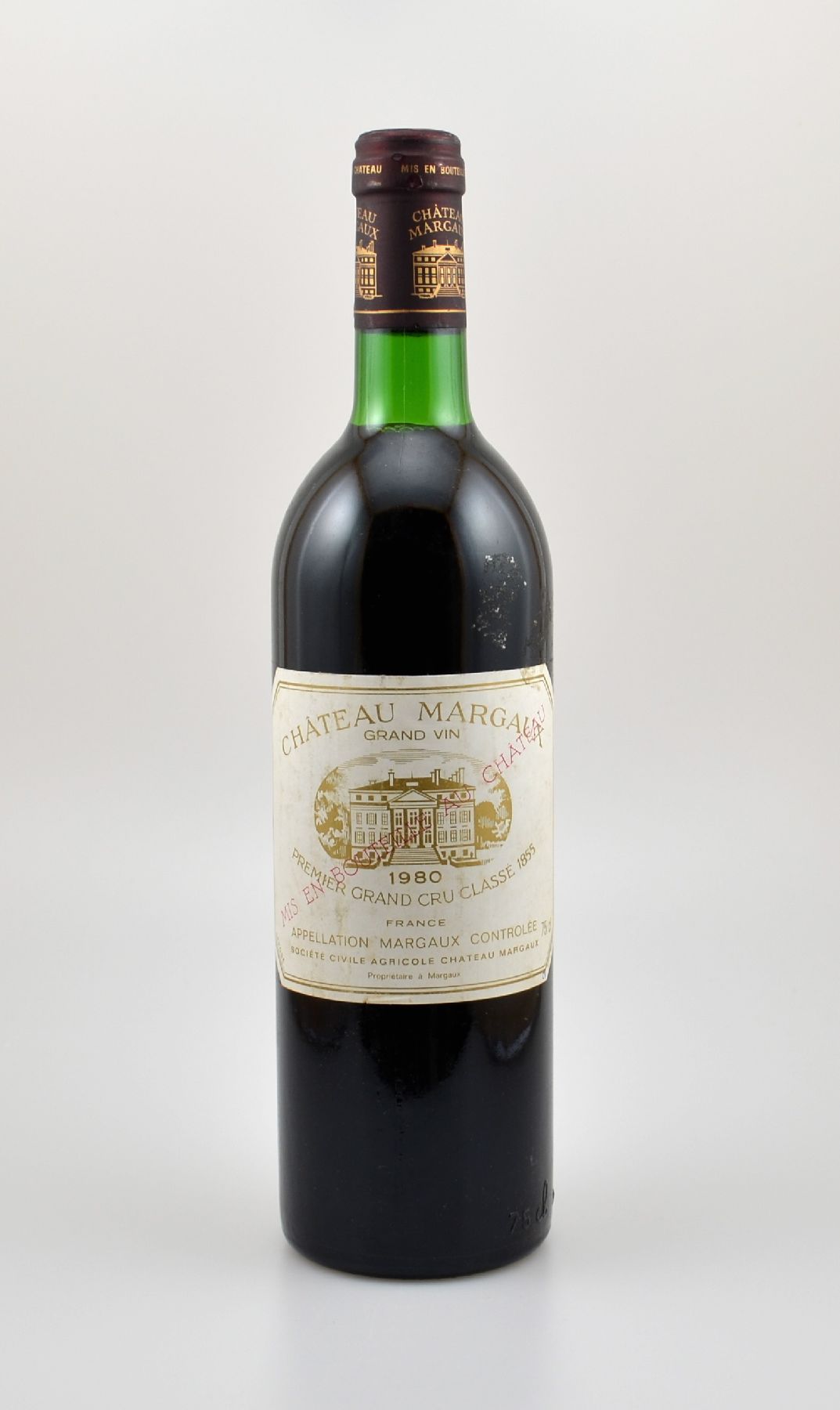 1 Flasche 1980 Chateau Margaux, Margaux, Premier Grand Cru Classe, ca. 75 cl, Füllstand: ca. top shoulder, Etikett min beschmutzt, unverkostet, ...