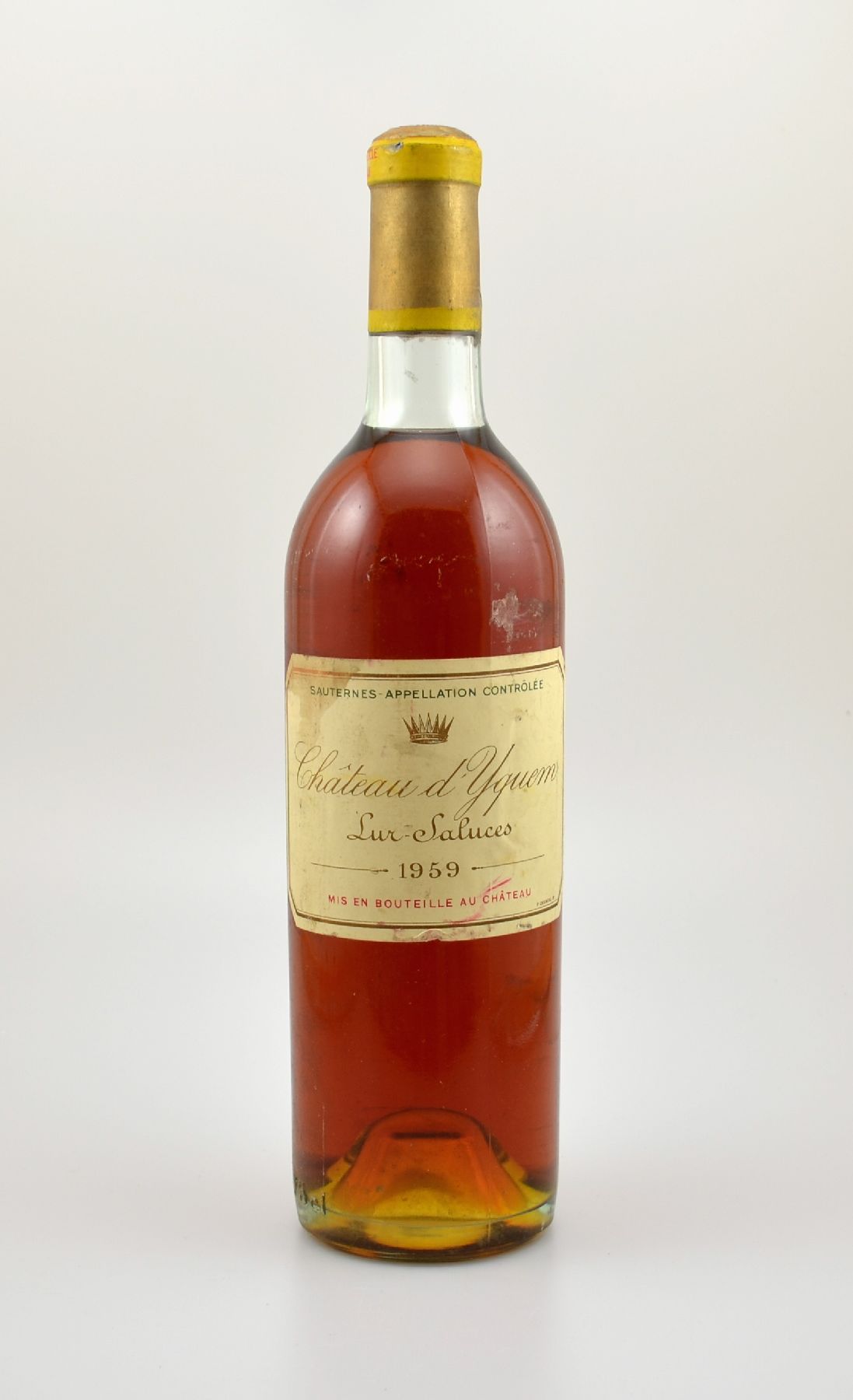 1 Flasche 1959 Chateau d'Yquem, Sauternes, Füllstand: ca. top shoulder, Etikett beschmutzt, unverkostet, Bewertung: Wine Spectator 97/100 ...