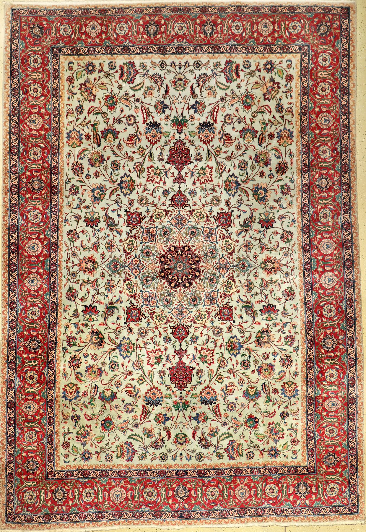 Täbriz alt (50 RAJ), Persien, ca. 60 Jahre,Korkwolle, ca. 356 x 243 cm, EHZ: 2-3