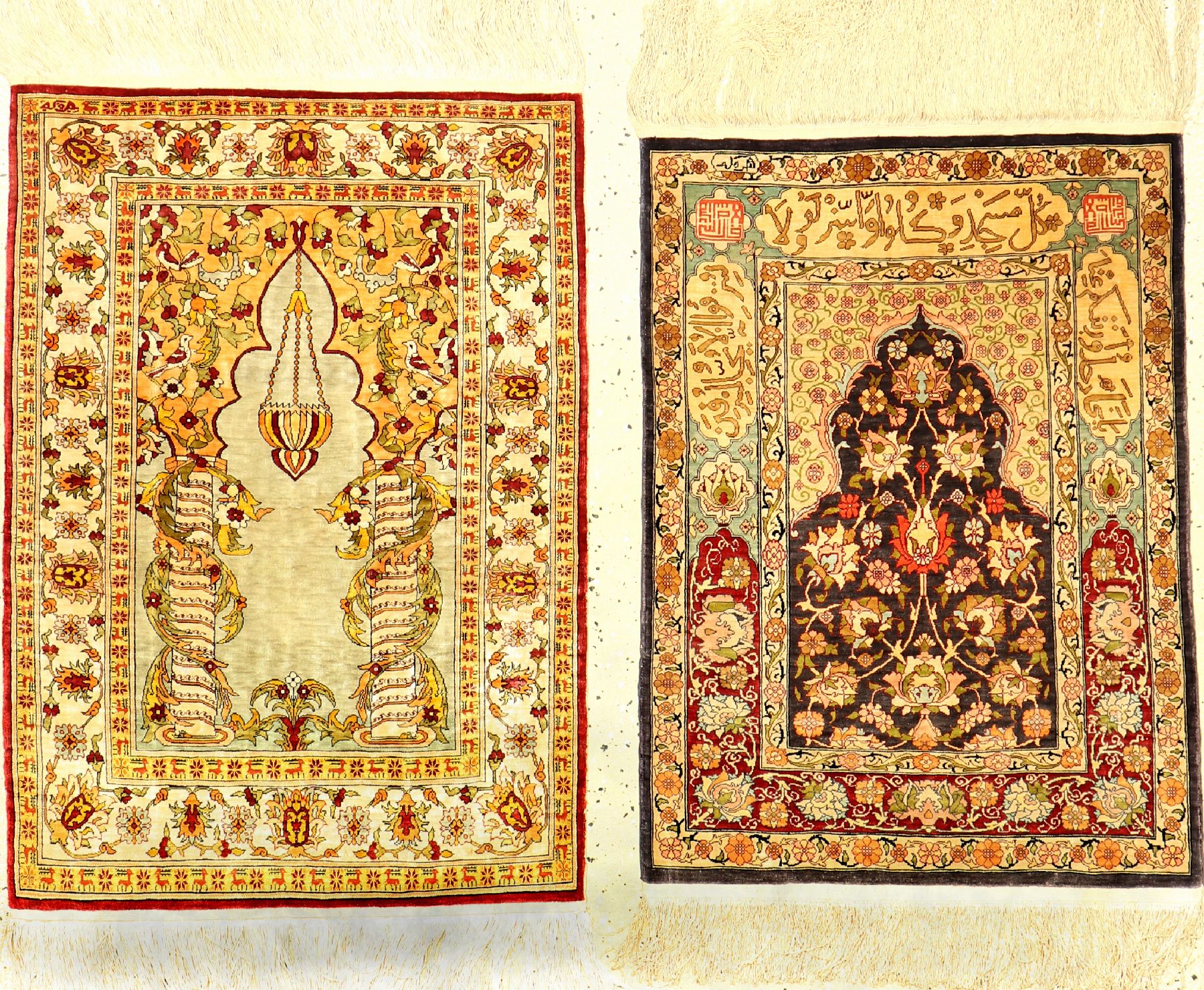 (2 Lots) 2x Seiden Hereke alt, Türkei, um 1960, reine Naturseide. Feine Qualitäten, ca. 71 x 53 cm, ca. 78 x 54 cm, EHZ: 2-3.
