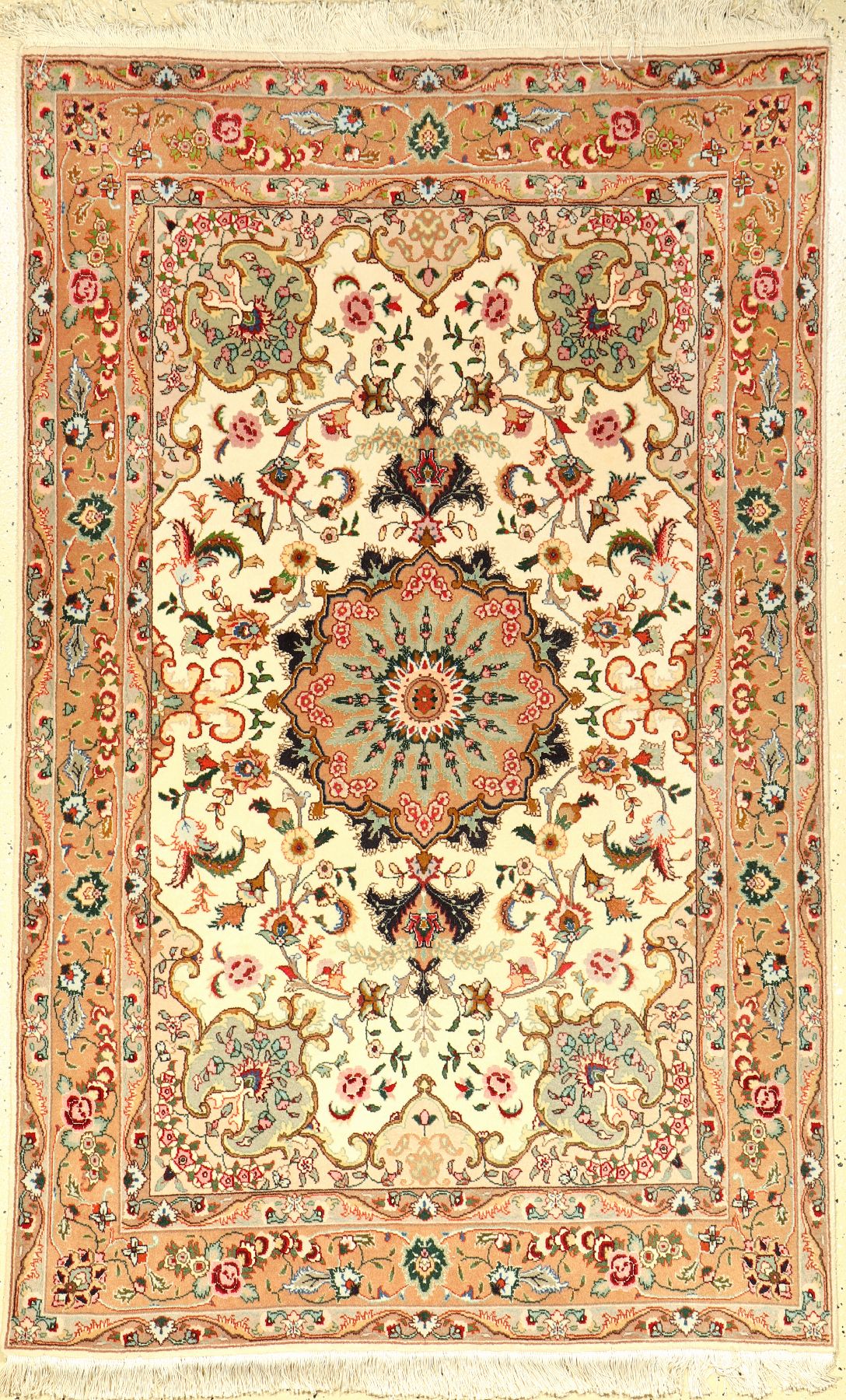 Täbriz fein (50 RAJ), Persien, ca. 40 Jahre, Korkwolle mit Seide, ca. 162 x 102 cm, EHZ: 2-3