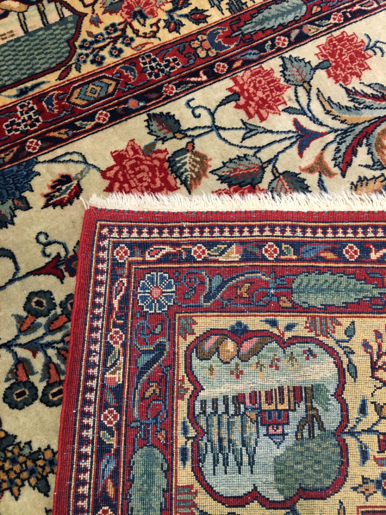 Detail i: Feiner Keschan Kork alt, Zentralpersien, um 1920, Korkwolle geknüpft auf Baumwolle. Einzigartiger Keschan mit kunstvollen Floral Design auf ...