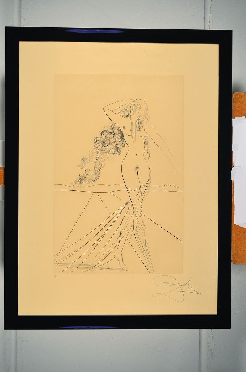 Detail k: Salvador Dali, 1904-1989, Venus, Kaltnadelradierung von 1974, handsigniert, num. 7/75, ca. 58x38cm, u.Gl., R. ca. 87x66cm, WVZ Michler/Löpsinger Nr. ...
