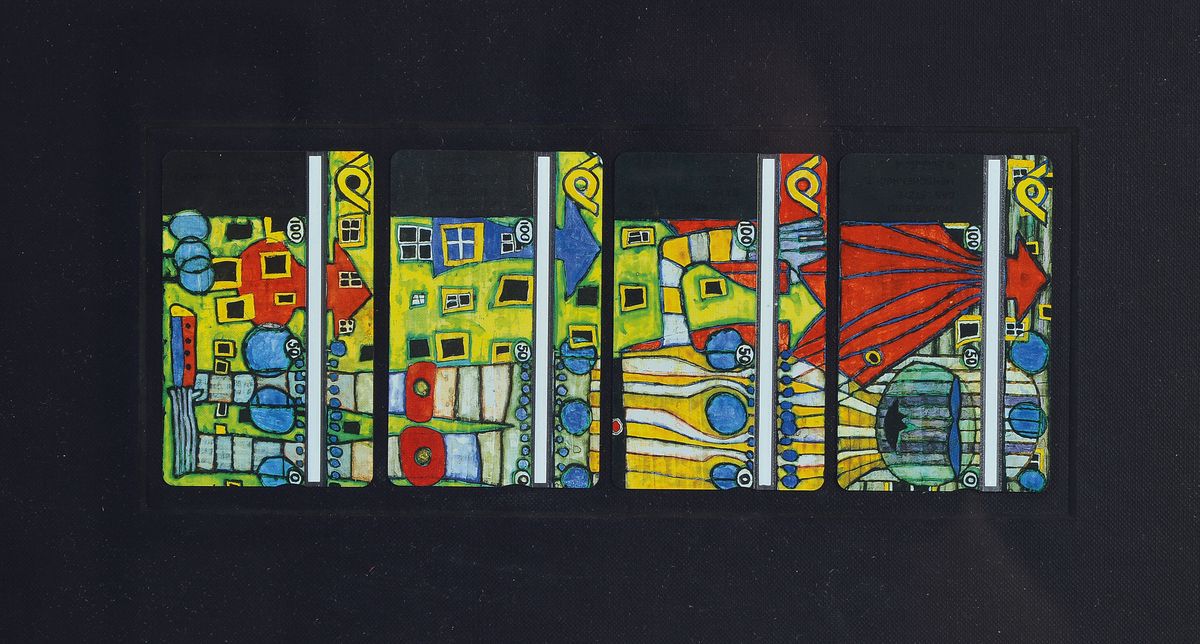 Friedensreich Hundertwasser, 1928-2000, 4 Telefon Karten , je Karte ca. 9x5 cm, unter Glas gerahmt, gesamt ca. 26,5x41,5 cm