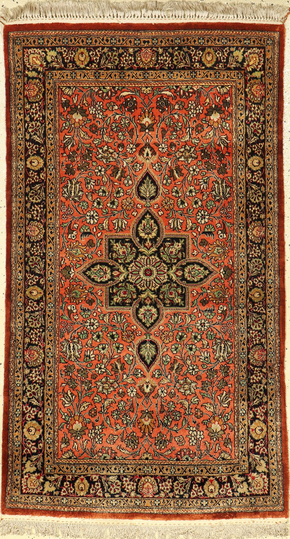 Seiden Ghom alt, Persien, ca. 40 Jahre, reine Naturseide, ca. 135 x 77 cm, EHZ: 2