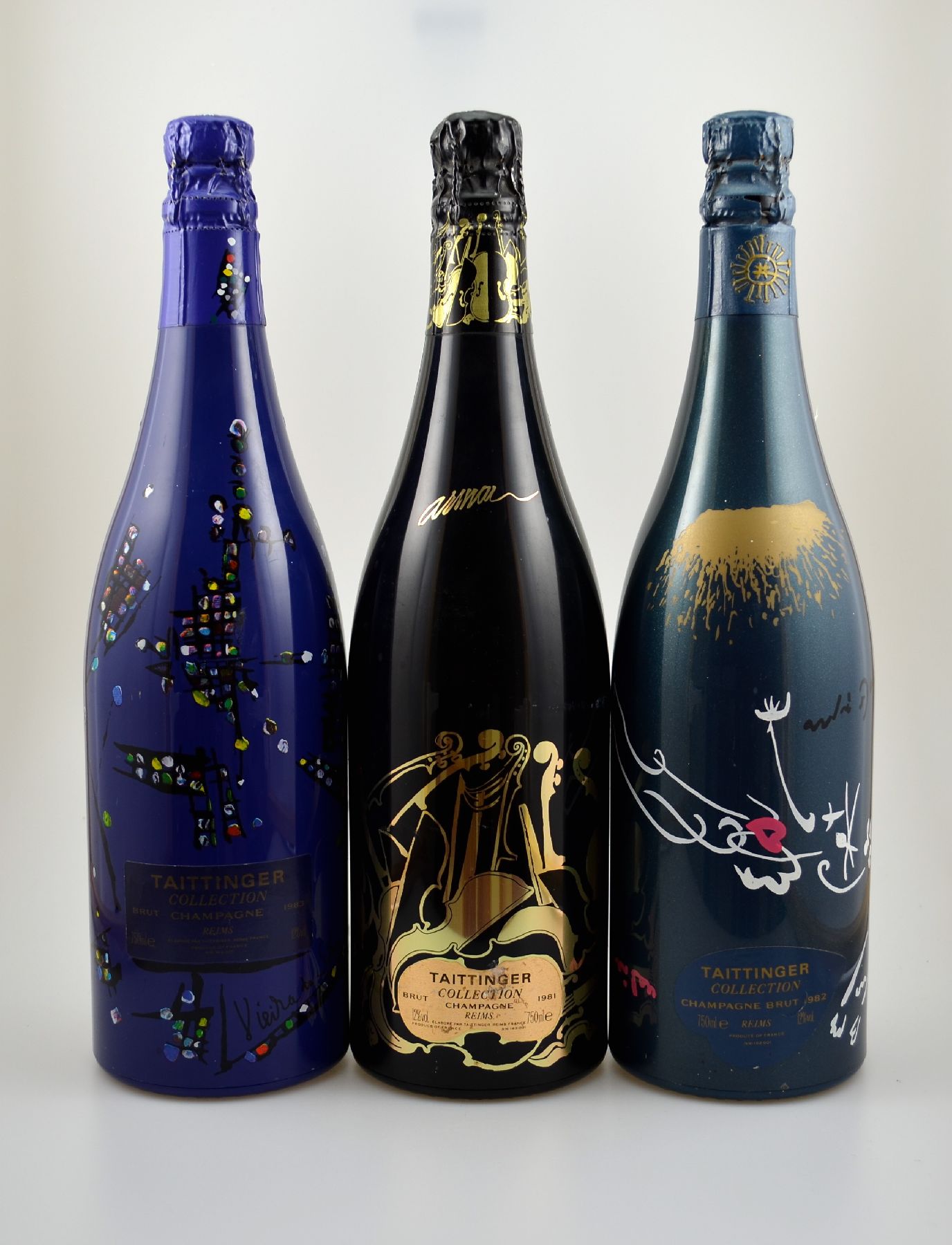 3 Flaschen Taittinger Collection, Brut, Reims , Jahrgänge: 1981, 1982 und 1983, je ca. 75 cl, 12 % Vol., gute Erhaltungszustände, unverkostet