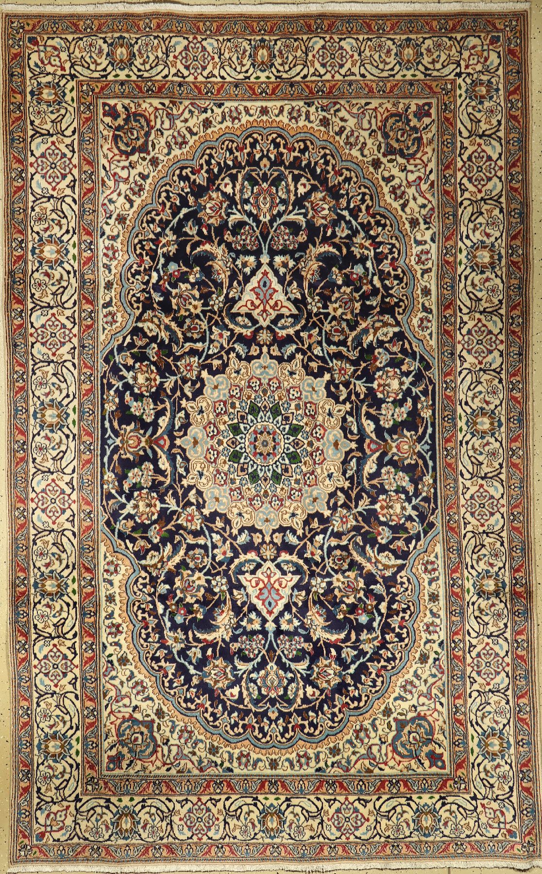 Nain, Persien, ca. 40 Jahre, Wolle auf Baumwolle, ca. 305 x 190 cm, EHZ: 2-3