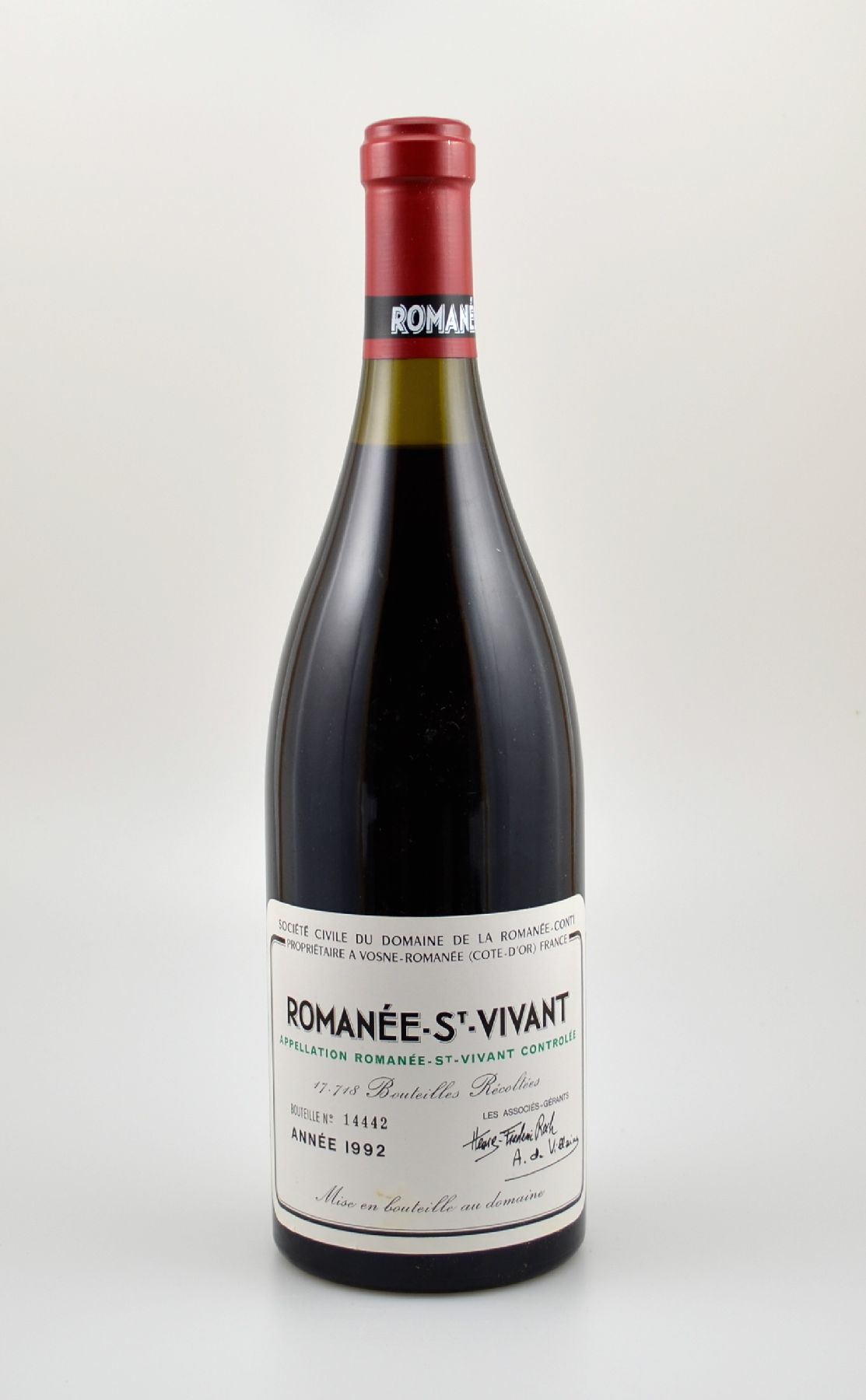 1 Flasche 1992 Romanee St-Vivant Grand Cru, Domaine de La Romanee-Conti, ca. 75 cl, 13 % Vol., Abstand zwischen Kapsel und Wein: ca. 2 cm, ...