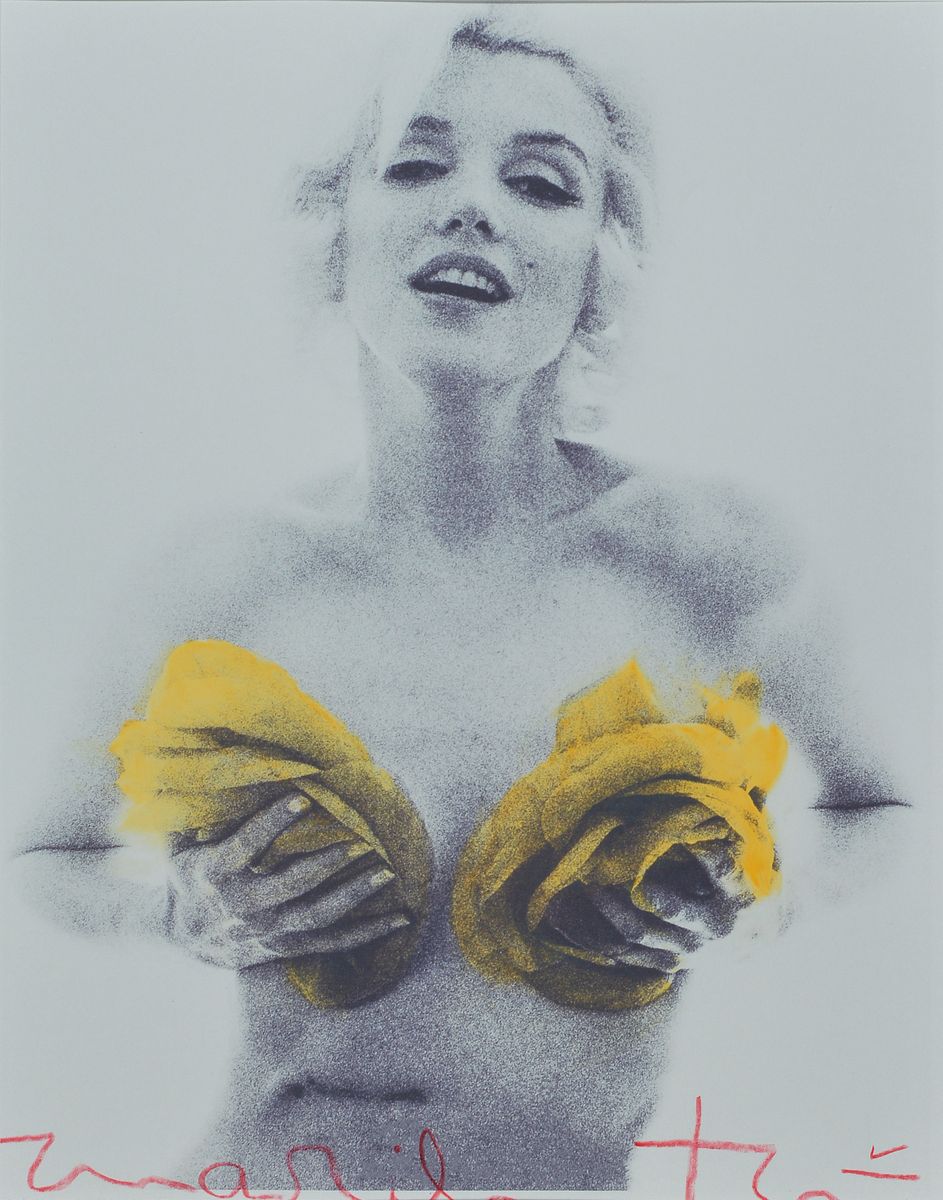Bert Stern, 1929-2013, Marilyn yellow roses, Aufnahme von 1962, Druck von 2011, Vorder- und Rückseite signiert, ca. 40x30cm/50x40cm, u.Gl., R., Glas ...
