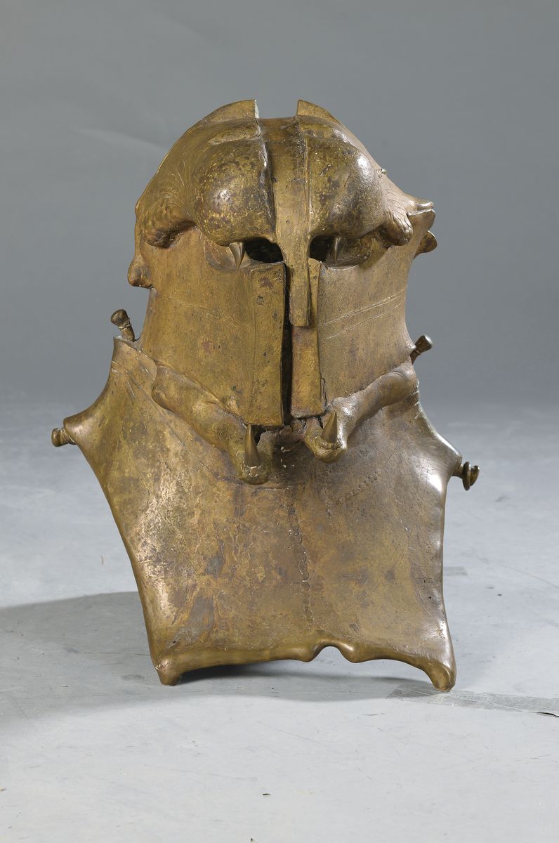 Gernot Rumpf, geb. 1941 Kaiserslautern, Nemeischer Löwe, Bronzeskulptur in Form einer Helmmaske, signiert und datiert Rom 1973, ca. 50x45x30cm ...