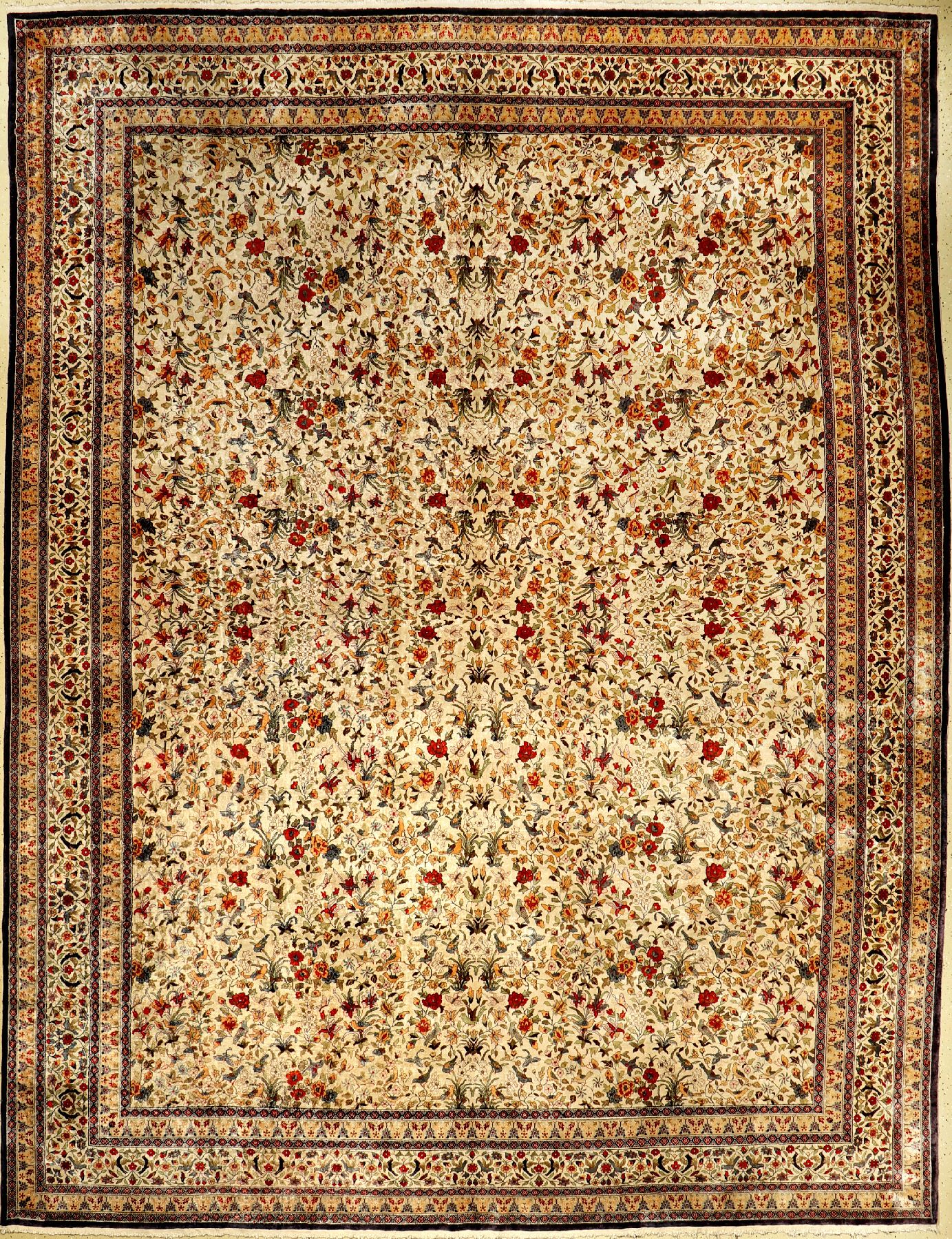 Seiden Hereke fein, China, ca. 40 Jahre, reine Naturseide, ca. 365 x 278 cm, sehr hochwertige Qualität, edel und dekorativ, EHZ:2-3, selten