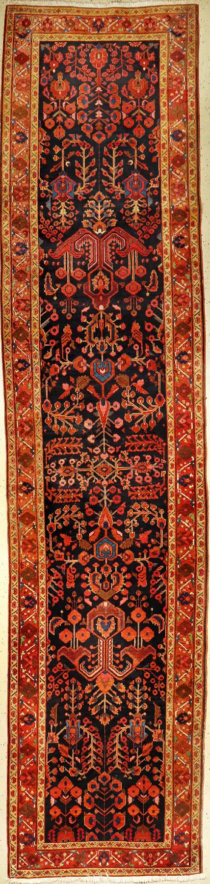 Seltener Sarogh-Farahan "Galerie" antik (US Re-Import), Persien, um 1900, Korkwolle, ca. 490 x 110 cm, EHZ: 2-3, Naturfarben, sehr selten ...