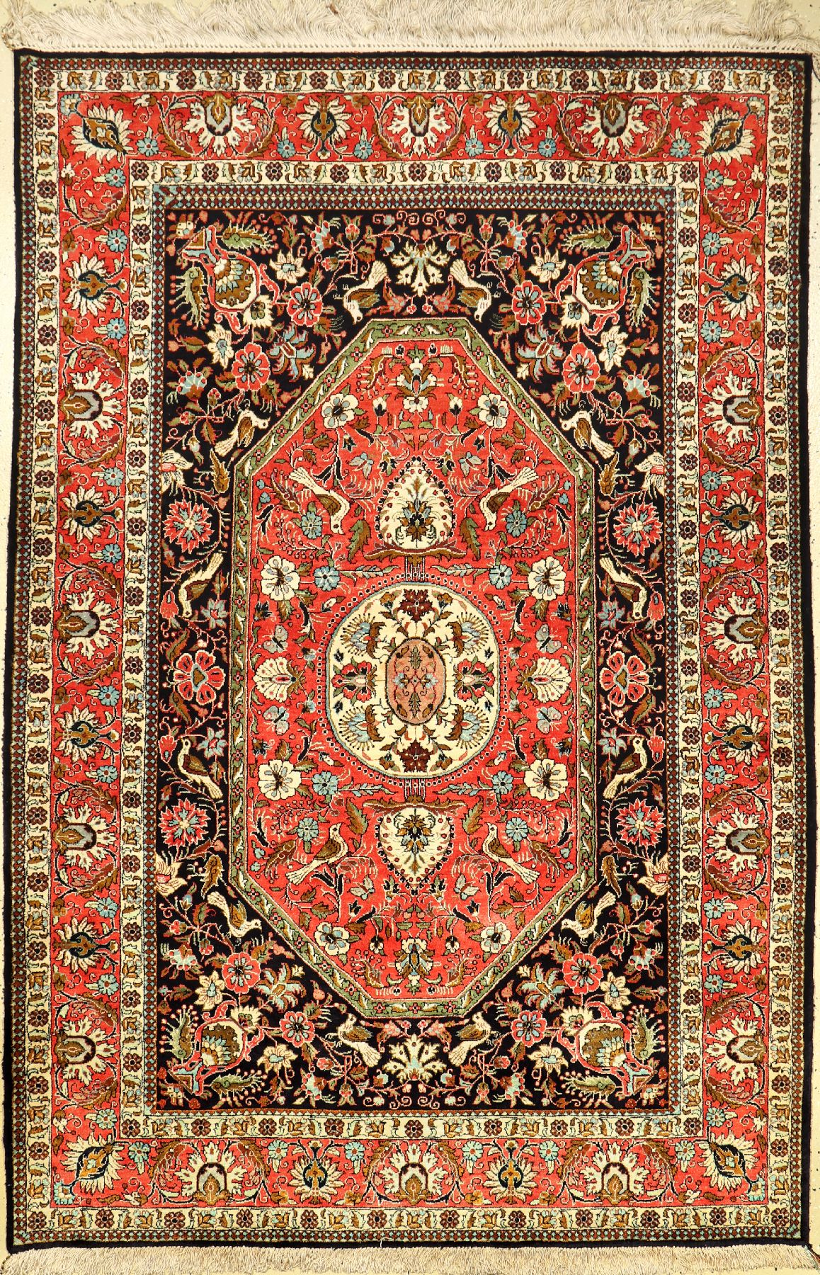 Seiden Ghom alt, Persien, ca. 40 Jahre, reine Naturseide, ca. 203 x 137 cm, dekoratives Muster, EHZ: 2