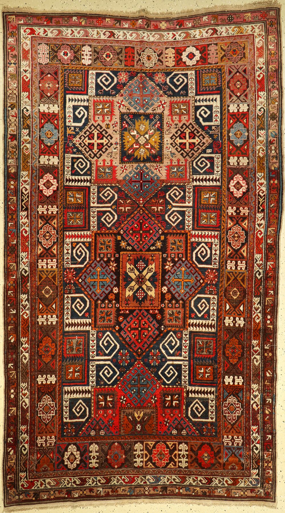 Derbend alt, Kaukasus, um 1930, Wolle auf Wolle, ca. 287 x 164 cm, seltenes Design, Mit Pinweehl Motiven, EHZ: 2-3