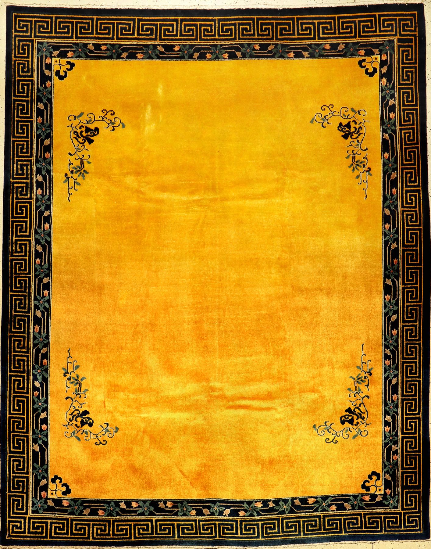 Gelber China Teppich, China, ca. 40 Jahre, Wolle auf Baumwolle, ca. 305 x 245 cm, dekorativ, Meander Borte, EHZ: 3