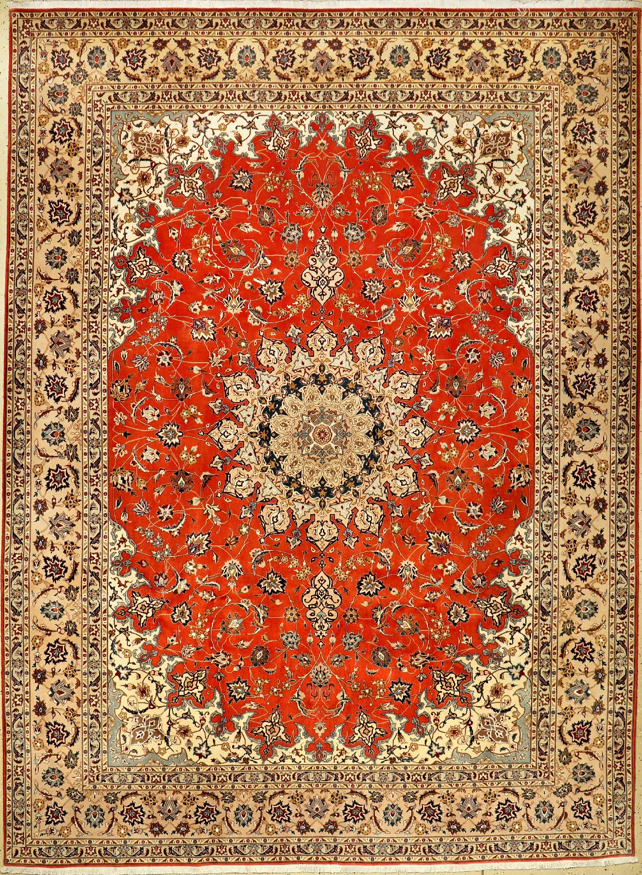 Feiner Täbriz "Part-Silk" alt (50 RAJ), Persien, ca. 40 Jahre alt, Korkwolle mit Seide, ca. 344 x 253 cm, EHZ: 2 (fachkundig gereinigt). ...