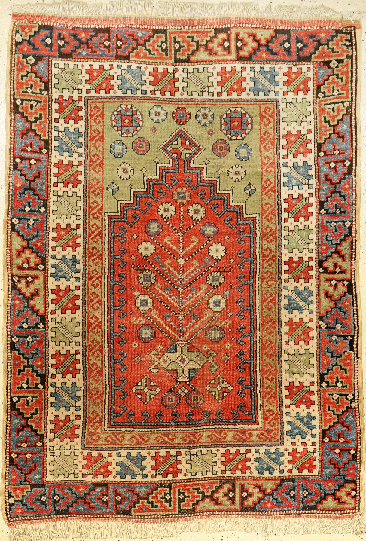 Konya "Gebetsteppich" antik, Zentralanatolien, Ende 19.Jhd., Wolle geknüpft auf Wolle. Kleinformatiger Gebetsteppich mit hellgrünen ...