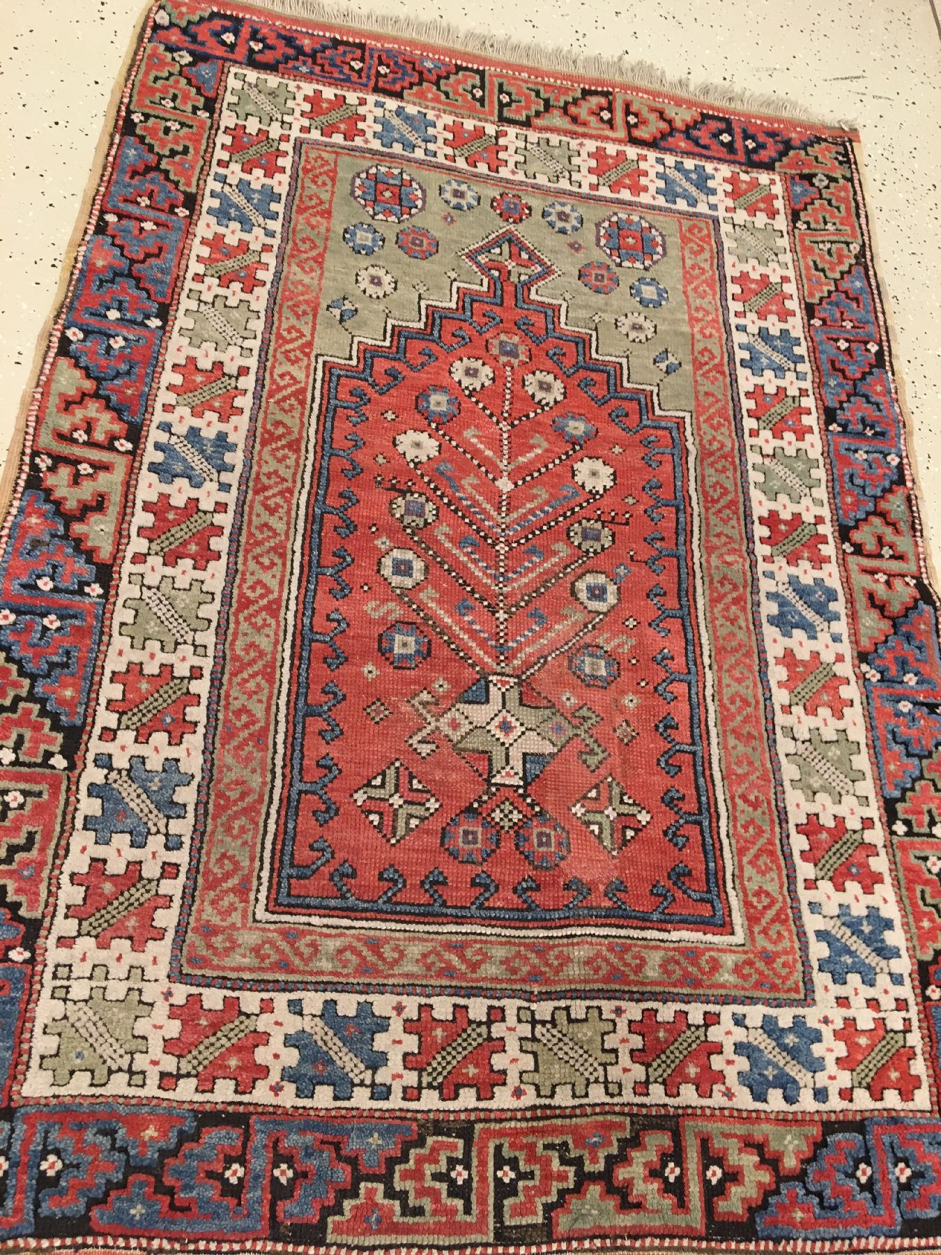 Detail a: Konya "Gebetsteppich" antik, Zentralanatolien, Ende 19.Jhd., Wolle geknüpft auf Wolle. Kleinformatiger Gebetsteppich mit hellgrünen ...