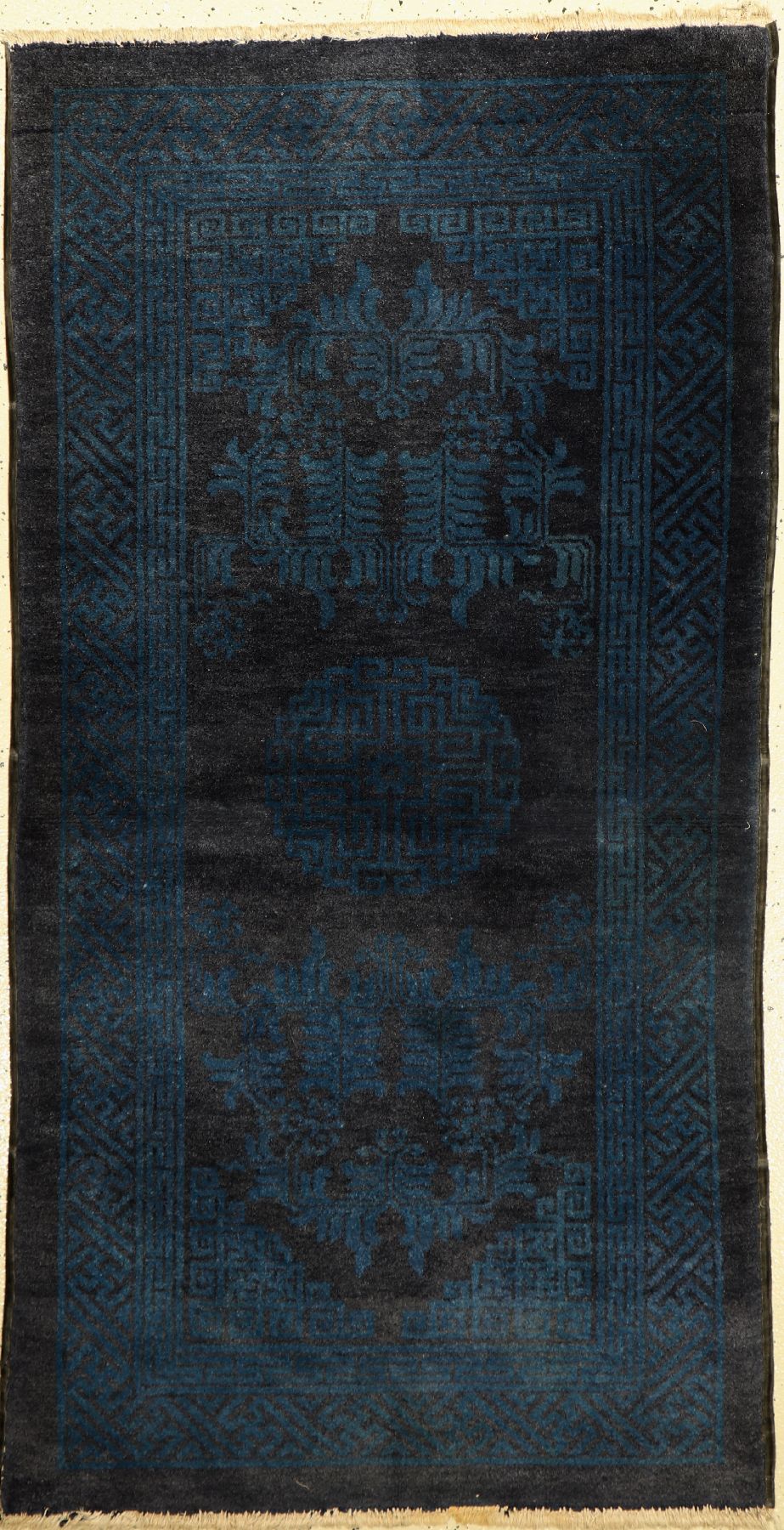 Pao Tao alt, China, um 1940, Wolle auf Wolle, ca. 161 x 86 cm, EHZ: 2-3