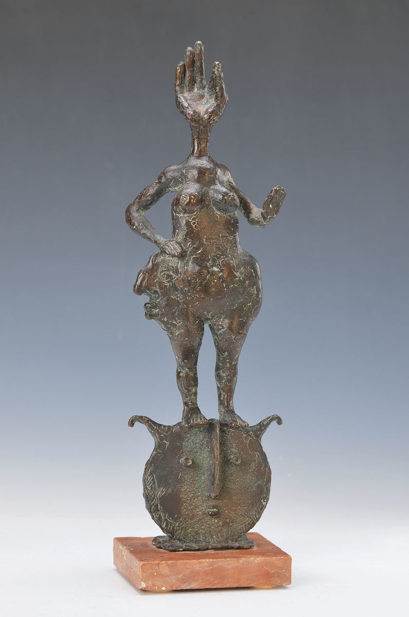 Karl Ulrich Nuss, geb. 1943, Bronzeskulptur, Marmorplinthe, Gesamth. ca. 35cm