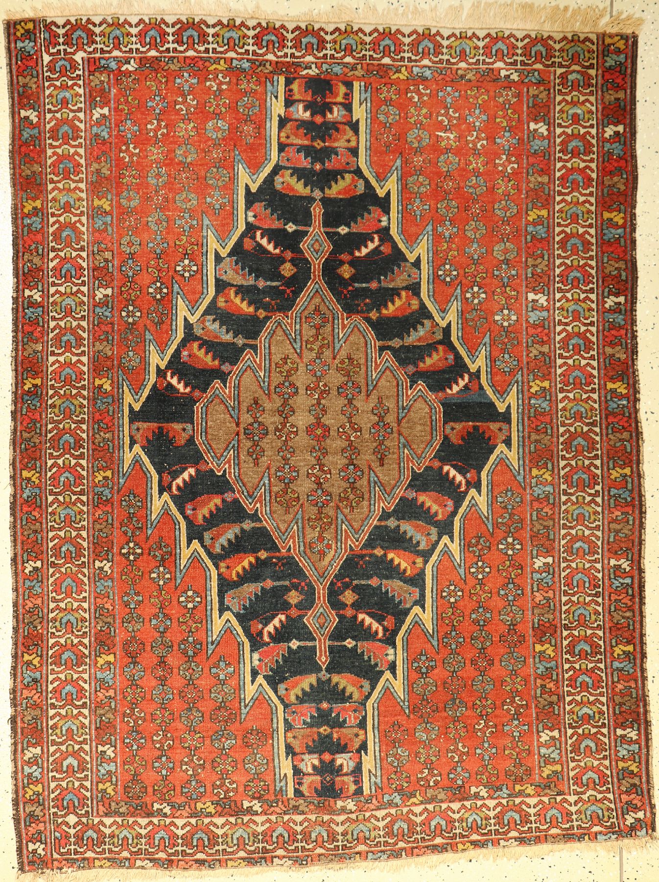 Mazlagan alt, Persien, um 1920, Wolle auf Baumwolle, ca. 187 x 141 cm, EHZ: 4