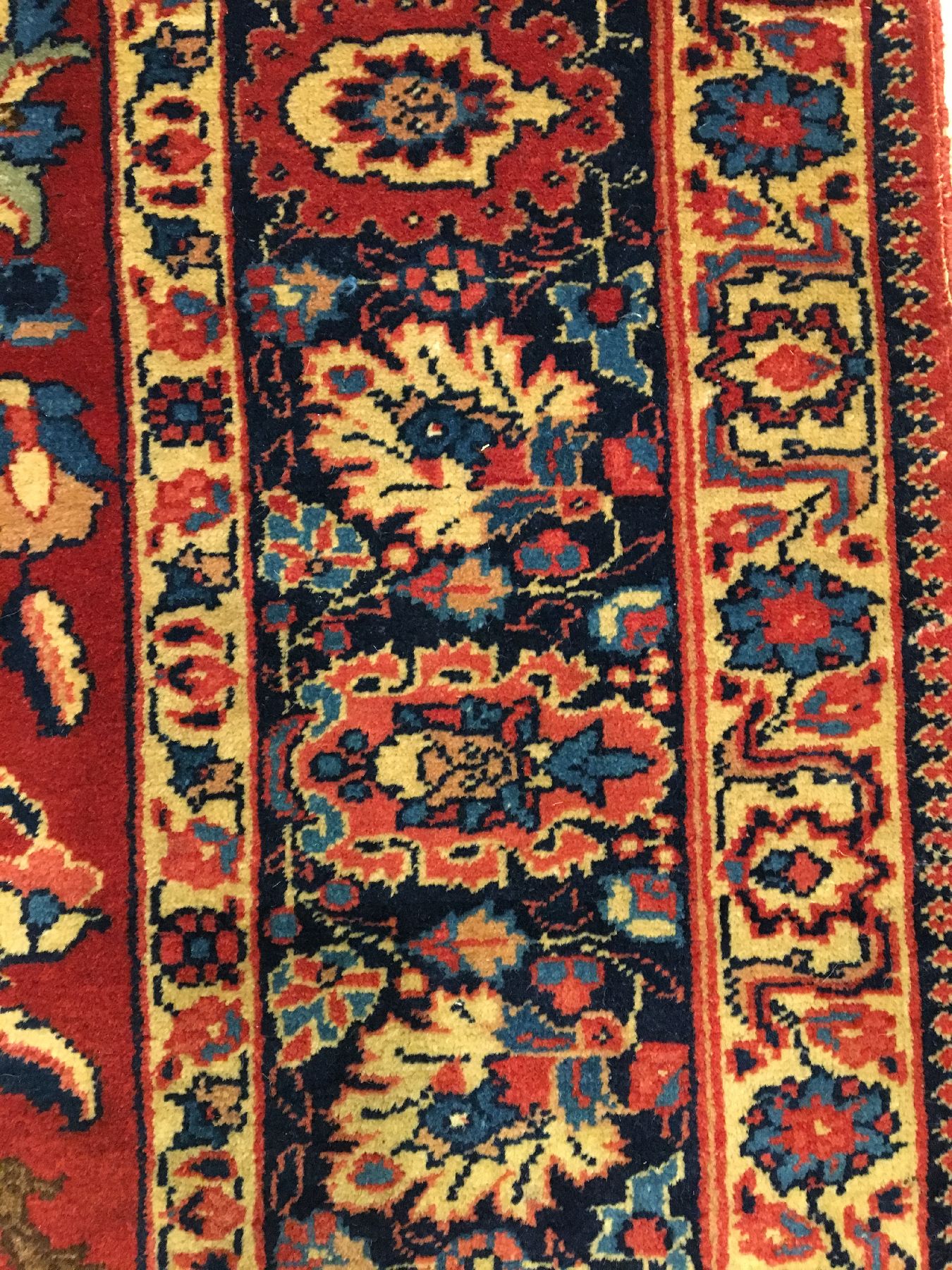 Detail h: Khorassan alt, Ostpersien, um 1930, Wolle geknüpft auf Baumwolle. Sehr seltener Teppich aus dem Khorassan-Gebiet mit Canvas-artigen Grundgewebe. ...