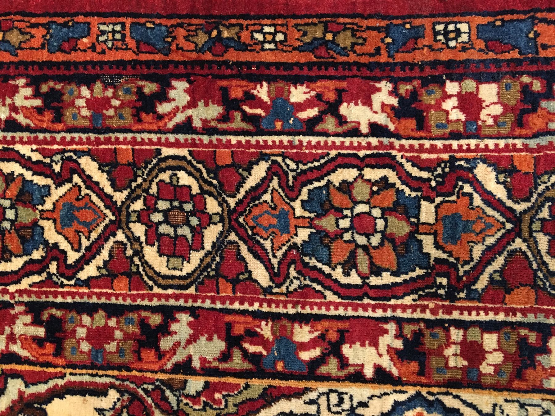 Detail g: Kerman "Lawer" antik, Südpersien, 19.Jhd., Wolle geknüpft auf Baumwolle. Dekorativer und seltener Kerman-Lawer mit erstklassigen ...