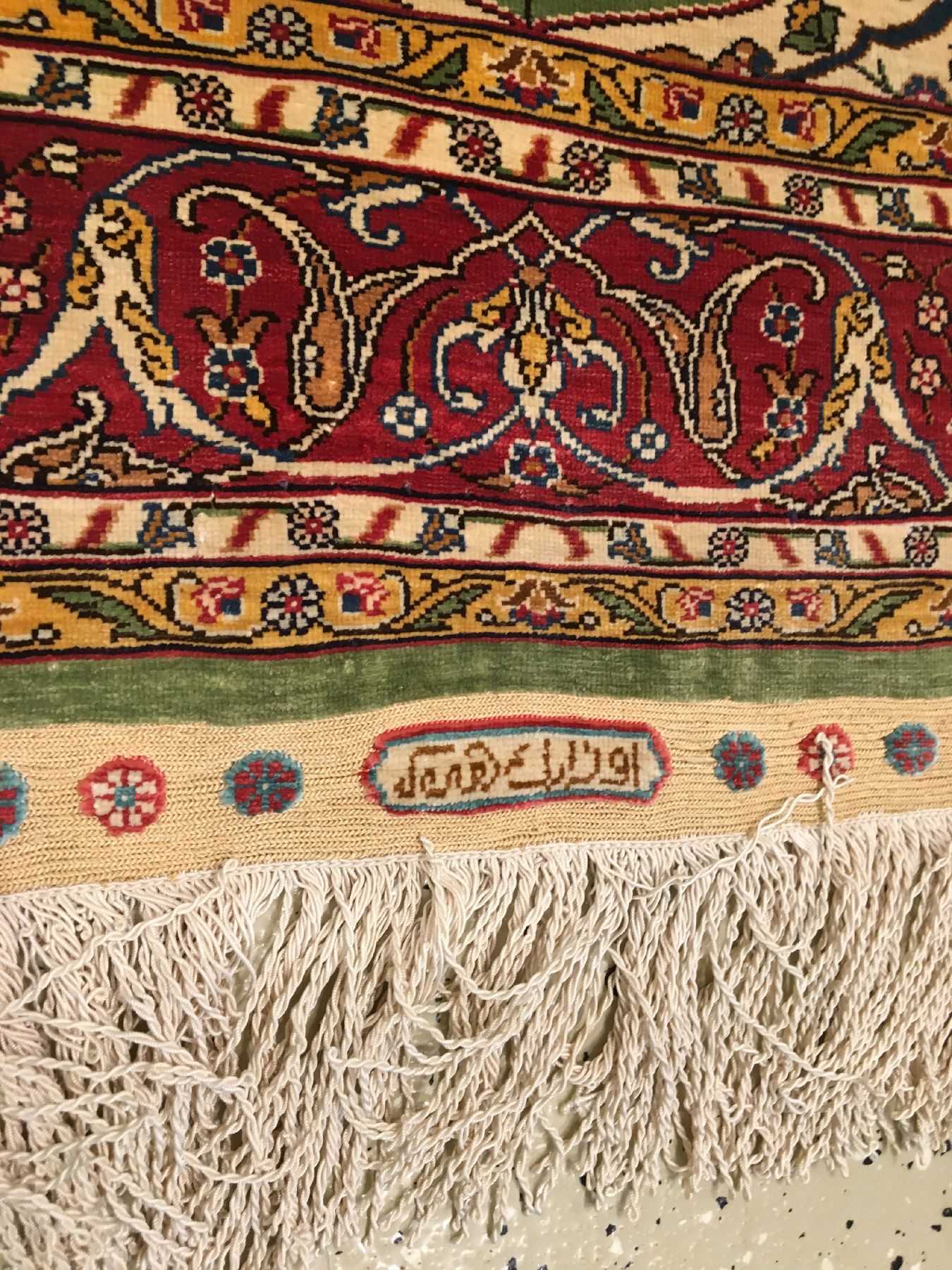 Detail g: Feiner grüner Seiden Hereke "Özipek" alt (Signiert), Türkei, um 1960, reine Naturseide. Feiner Hereke mit Medaillon Muster auf grünen ...