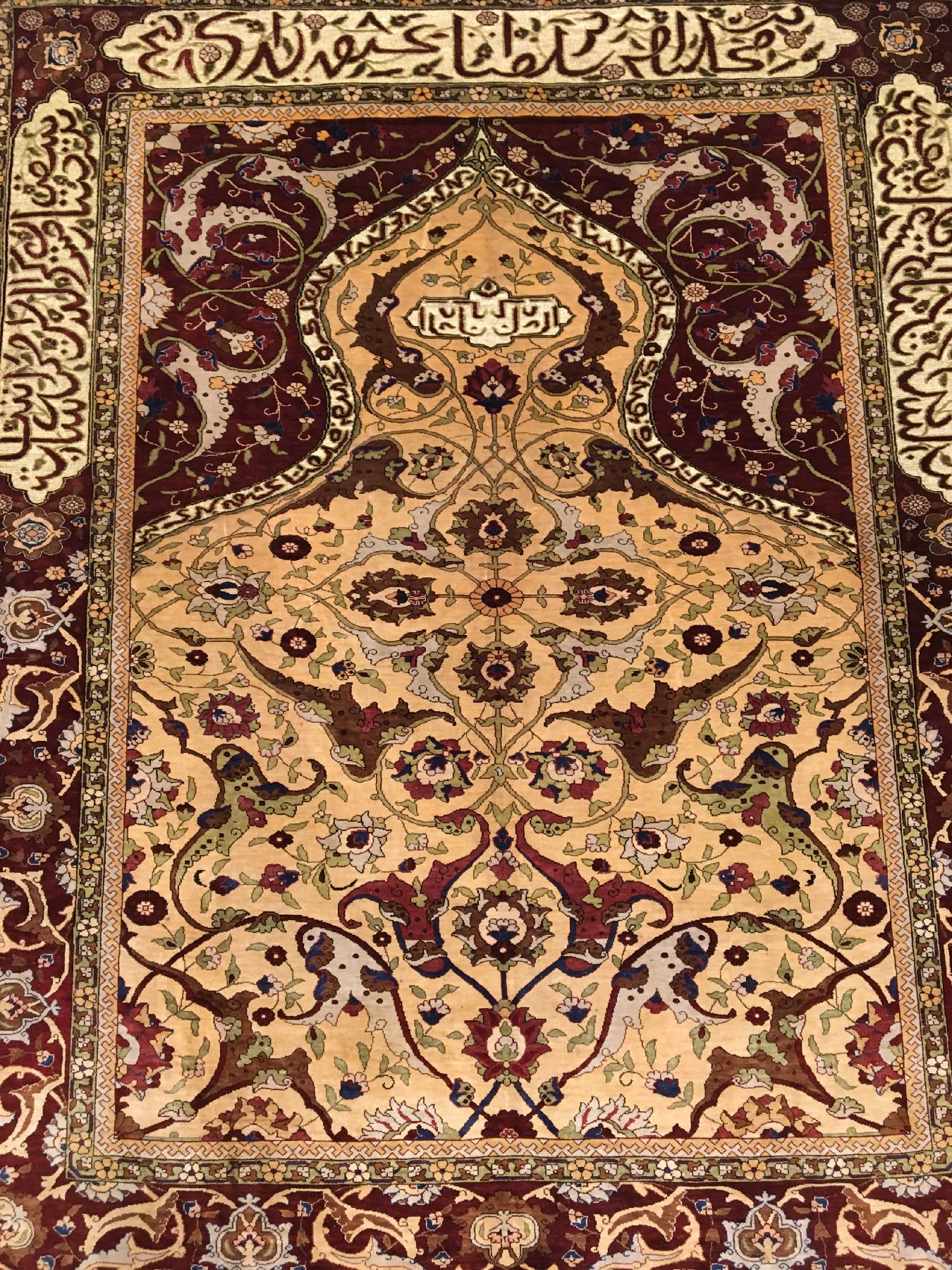 Detail a: Feiner Seiden Hereke "Metallbrokat" alt (Signiert), Türkei, um 1960, reine Naturseide mit Metallbrokat. Feiner und hocheleganter Seiden ...