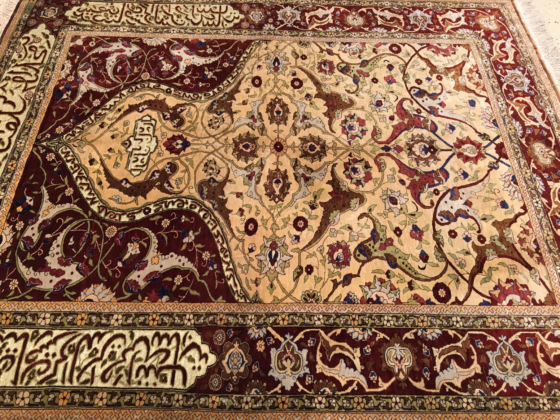 Detail b: Feiner Seiden Hereke "Metallbrokat" alt (Signiert), Türkei, um 1960, reine Naturseide mit Metallbrokat. Feiner und hocheleganter Seiden ...