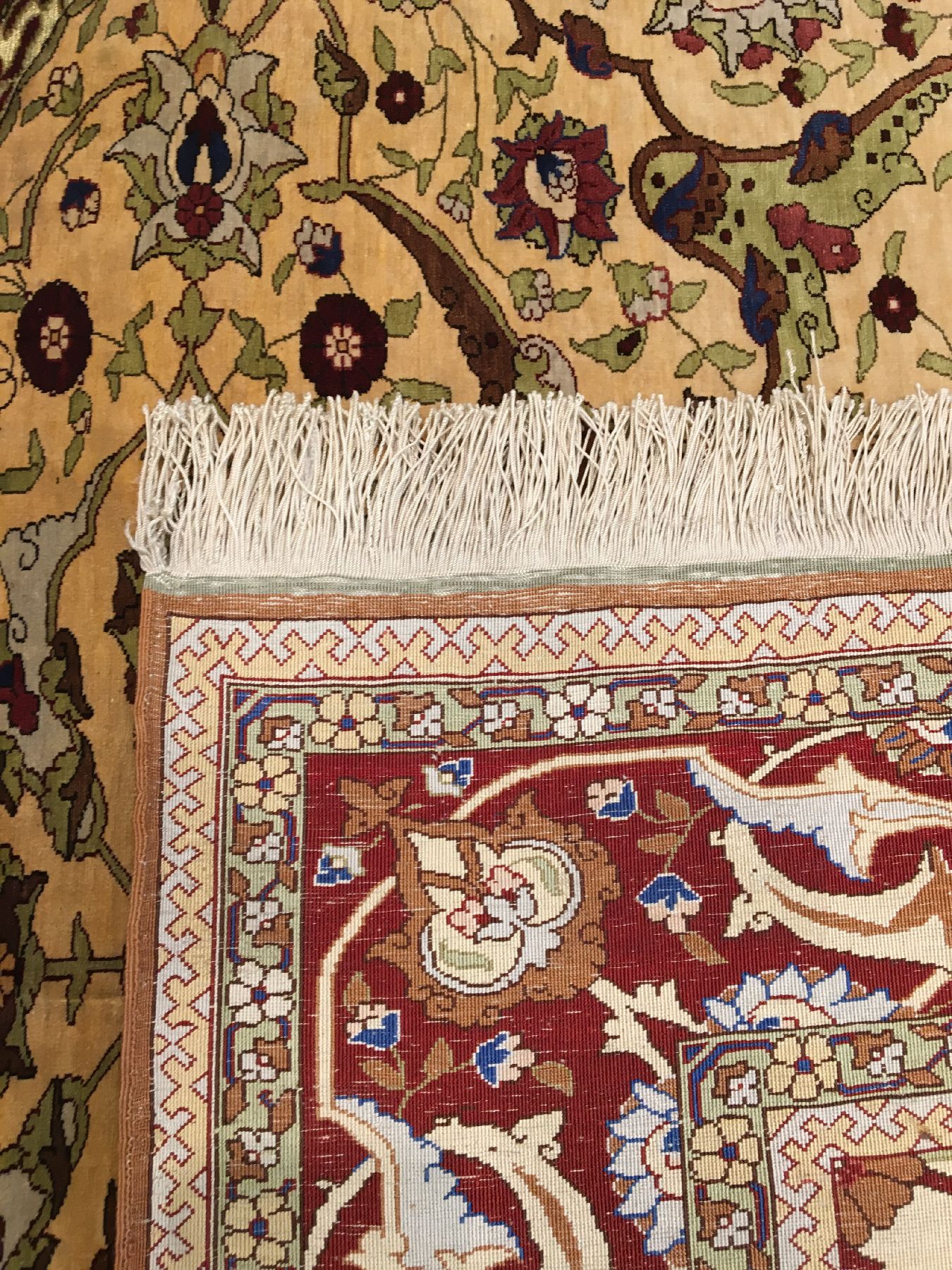 Detail i: Feiner Seiden Hereke "Metallbrokat" alt (Signiert), Türkei, um 1960, reine Naturseide mit Metallbrokat. Feiner und hocheleganter Seiden ...