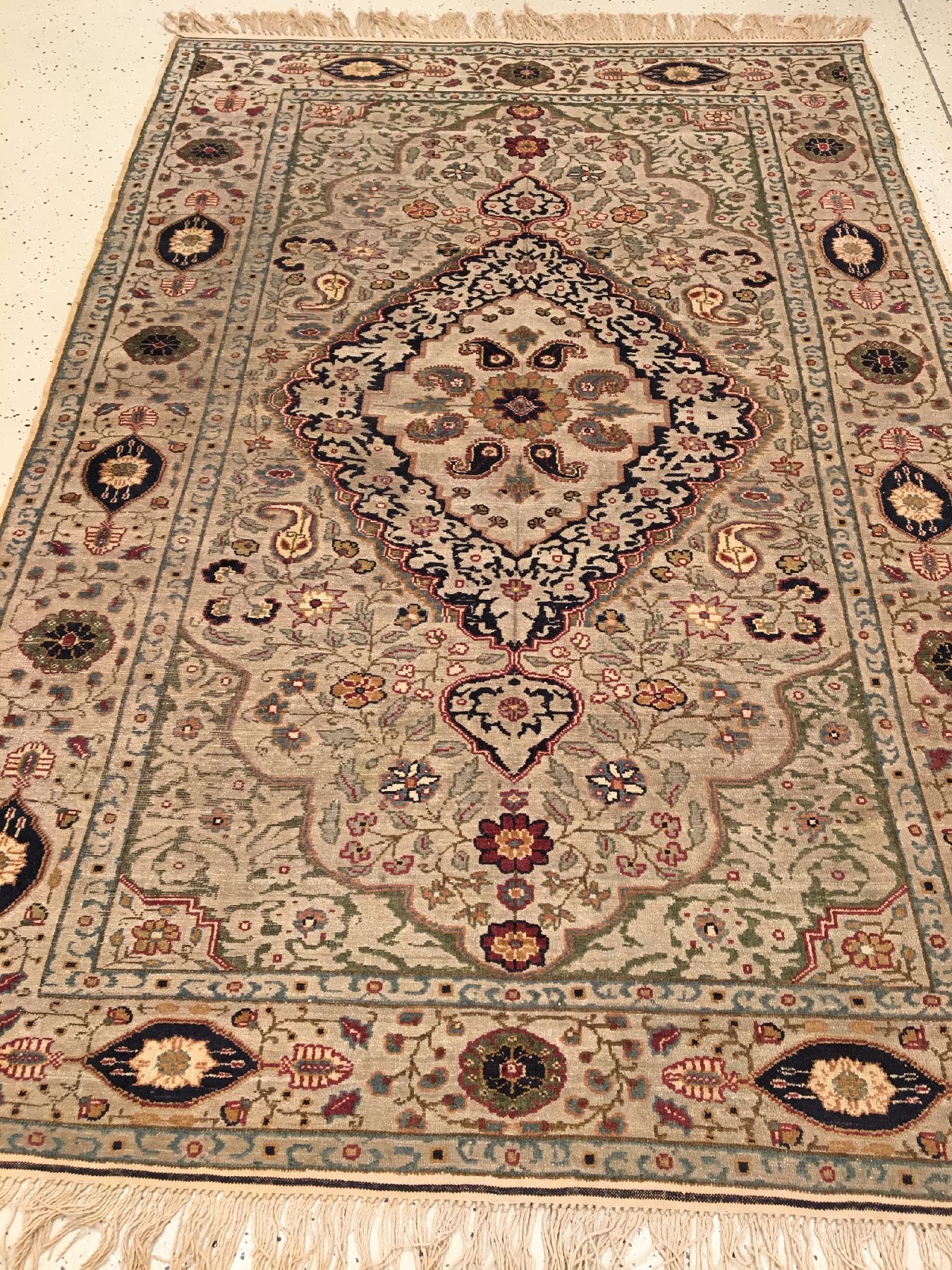 Detail a: Feiner metallbroschierter Seiden Kaisery "Flosh" antik, Türkei, um 1900, Floshseide mit metallbroschierten Grund. Seltener Kaisery mit ...