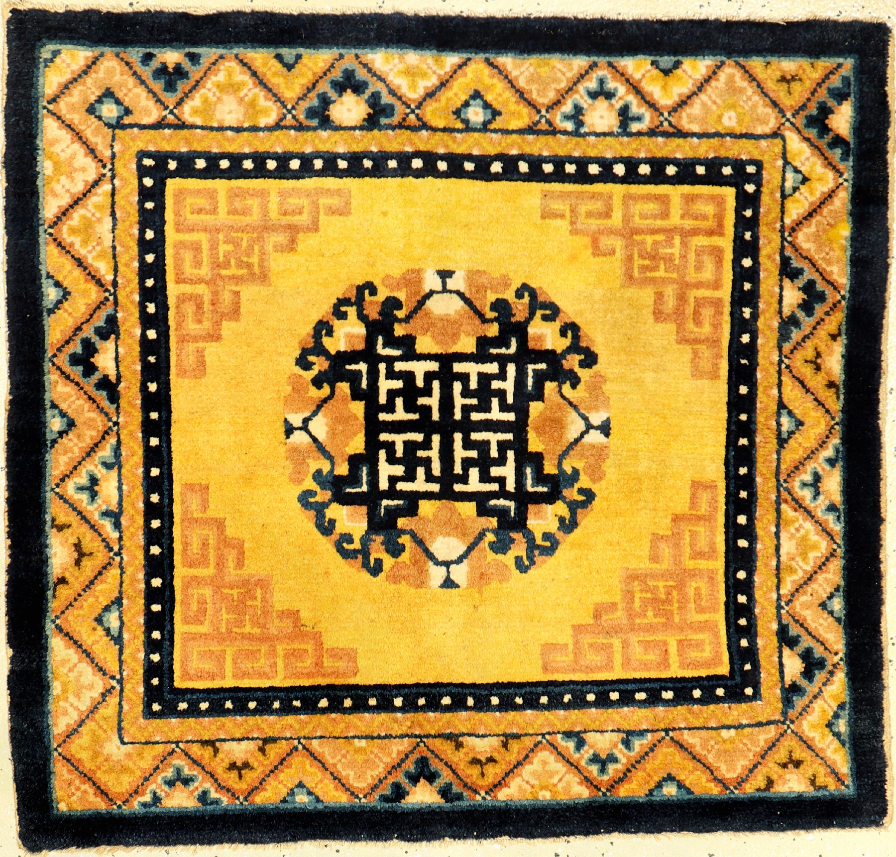 Seltene gelbe Ning-Hsia "Meditationsmatte" antik, Westchina, 19.Jhd., Wolle geknüpft auf Baumwolle. Rare Meditationsmatte aus der ...