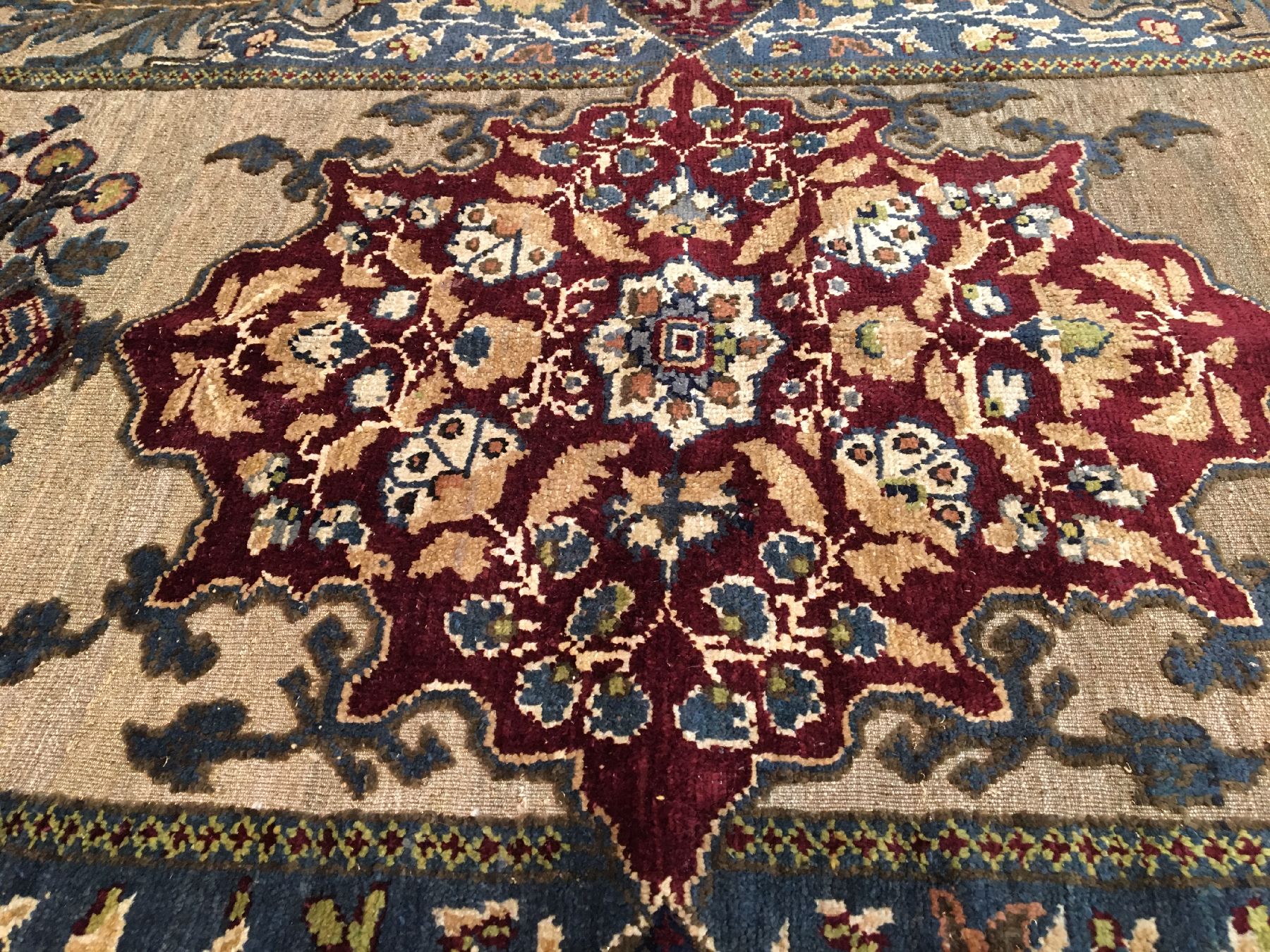 Detail f: Feiner metallbroschierter Seiden Kaisery "Flosh" antik, Türkei, um 1900, Floshseide mit metallbroschierten Grund. Feiner Kaisery mit ...