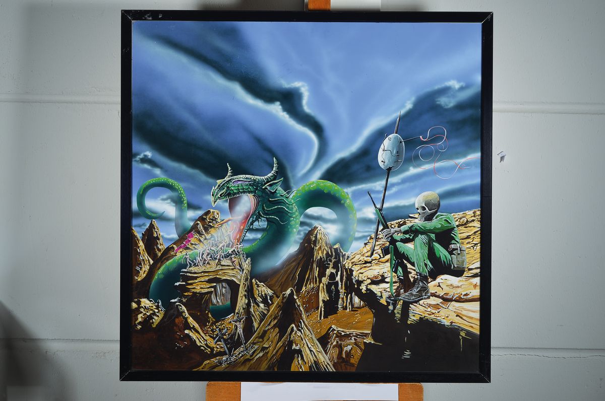 Detail k: Franz-Josef Bettag, zeitgenössischer Maler, surrealistische Komposition mit Drache, Ei und Skelett in Uniform, Acryl/Hartfaser, unsign., ca. 80x80cm