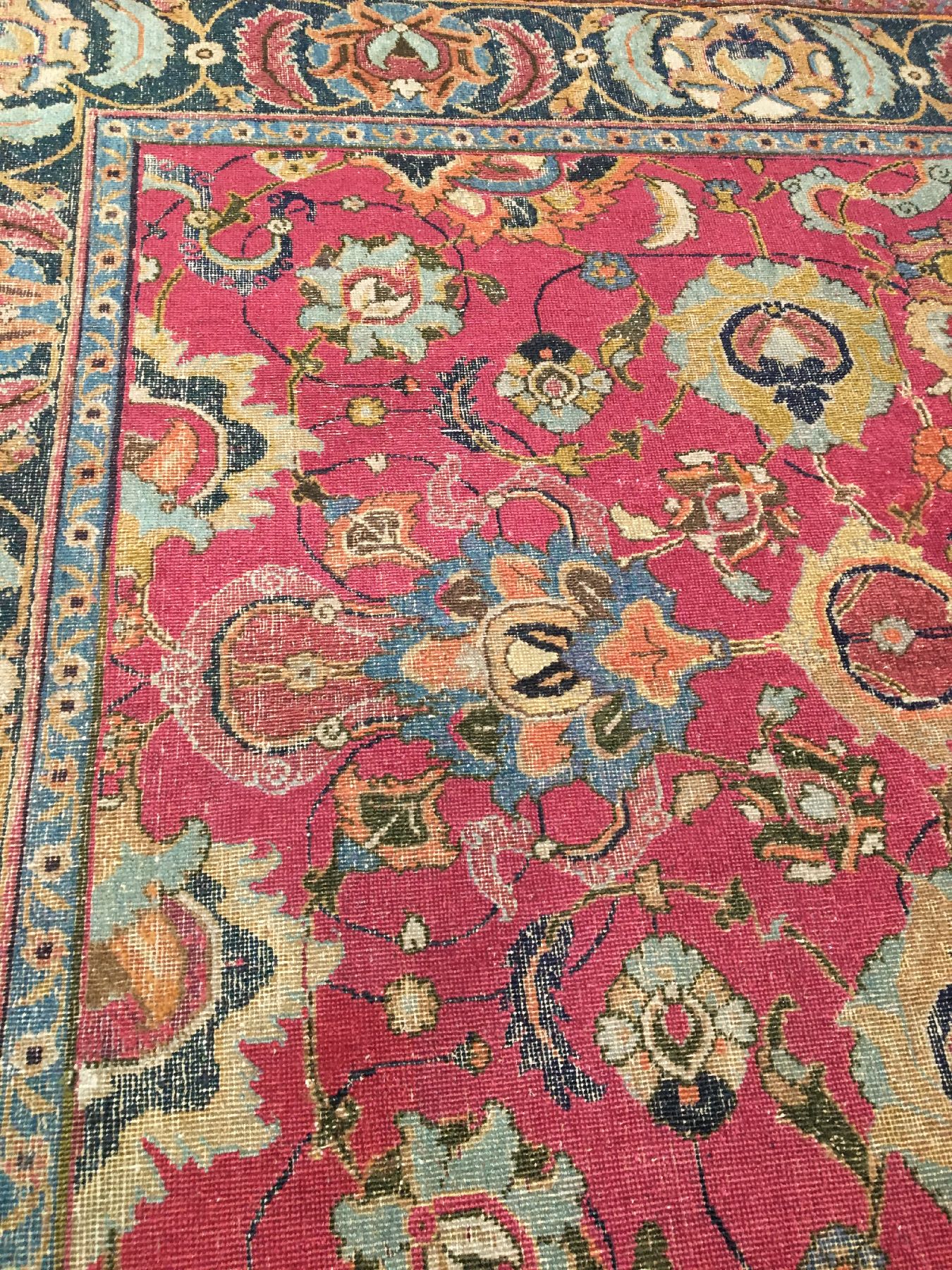 Detail c: Früher Esfahan antik (Safavid Dynastie), Zentralpersien, 1.Hälfte 17.Jhd., Wolle geknüpft auf Baumwolle. Seltener und musealer kleinformatiger ...