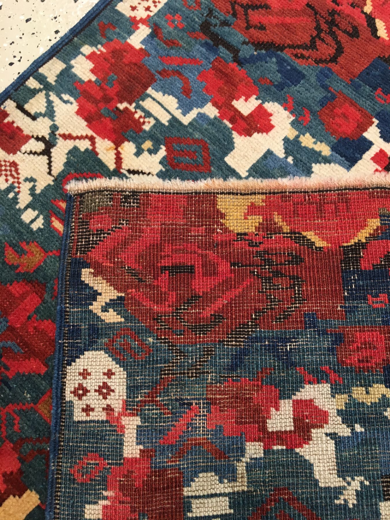 Detail i: Feiner Seichur antik, Ostkaukasus Kuba-Gebiet, 19.Jhd., Wolle geknüpft auf Wolle. Seltener Seichur Typus ohne Bordürenlösung. Der Musteraufbau ...